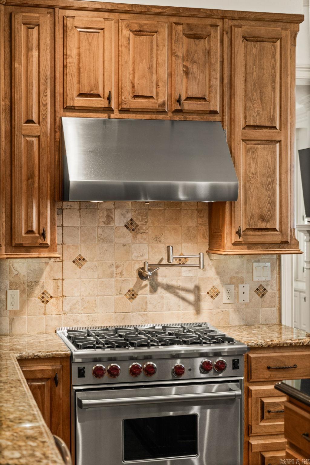 2100 Newton  Little Rock, AR