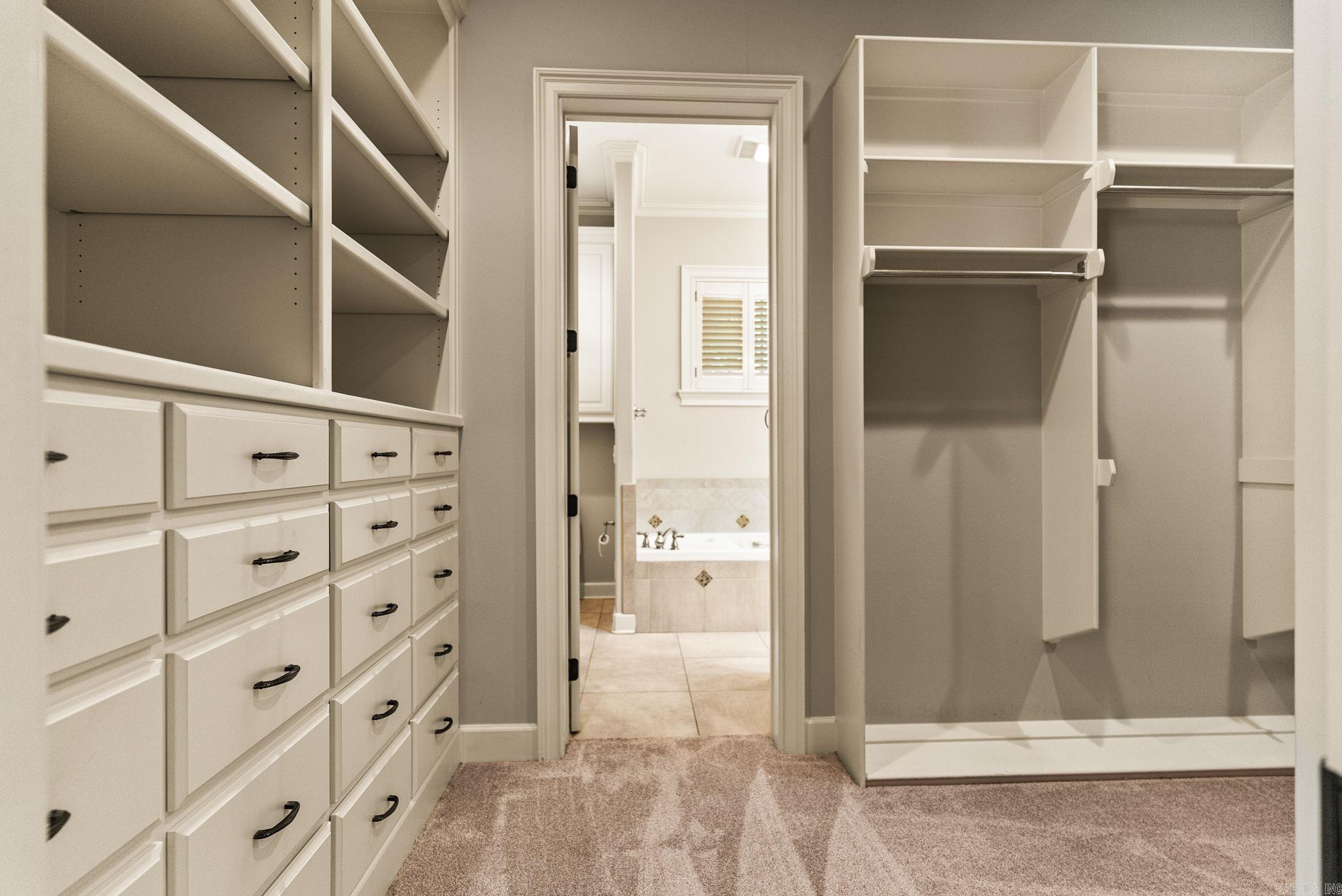 2100 Newton  Little Rock, AR