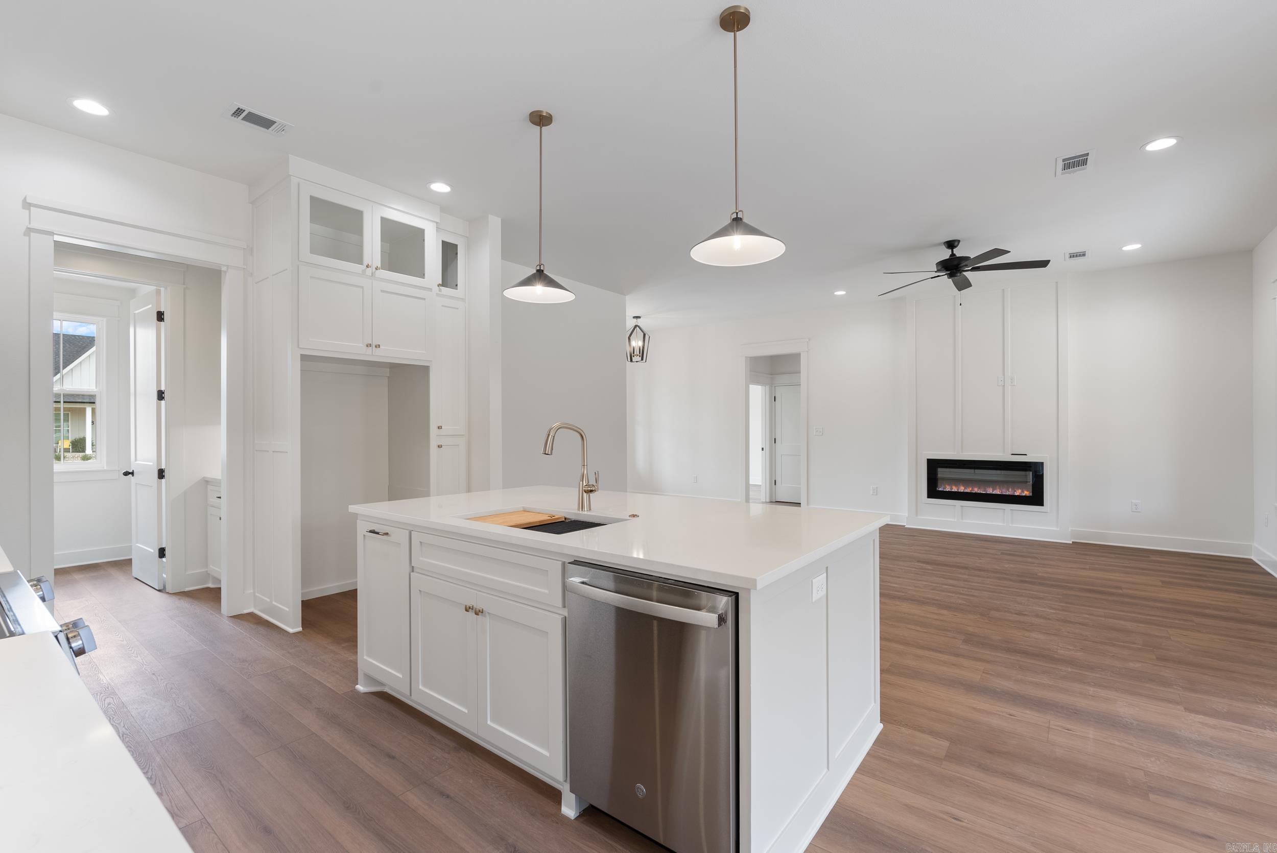 7 Avrey Lane Greenbrier, AR 72058