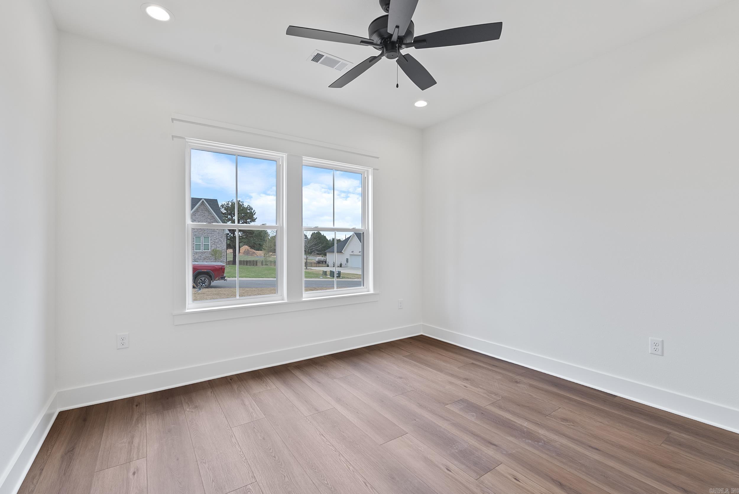 7 Avrey Lane Greenbrier, AR 72058