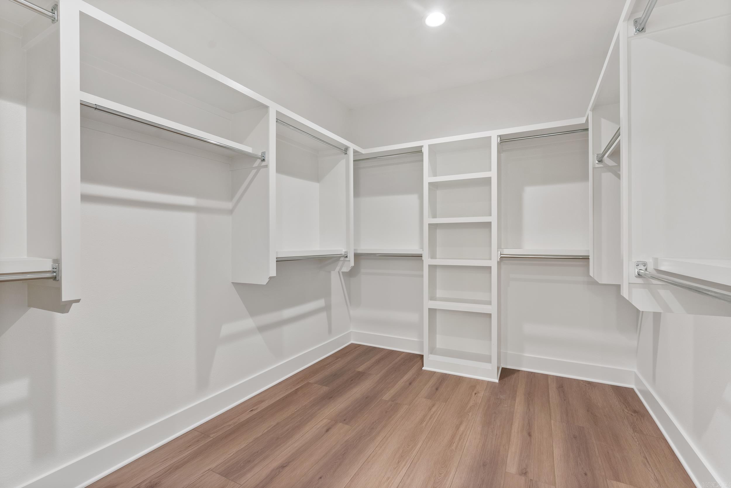 7 Avrey Lane Greenbrier, AR 72058