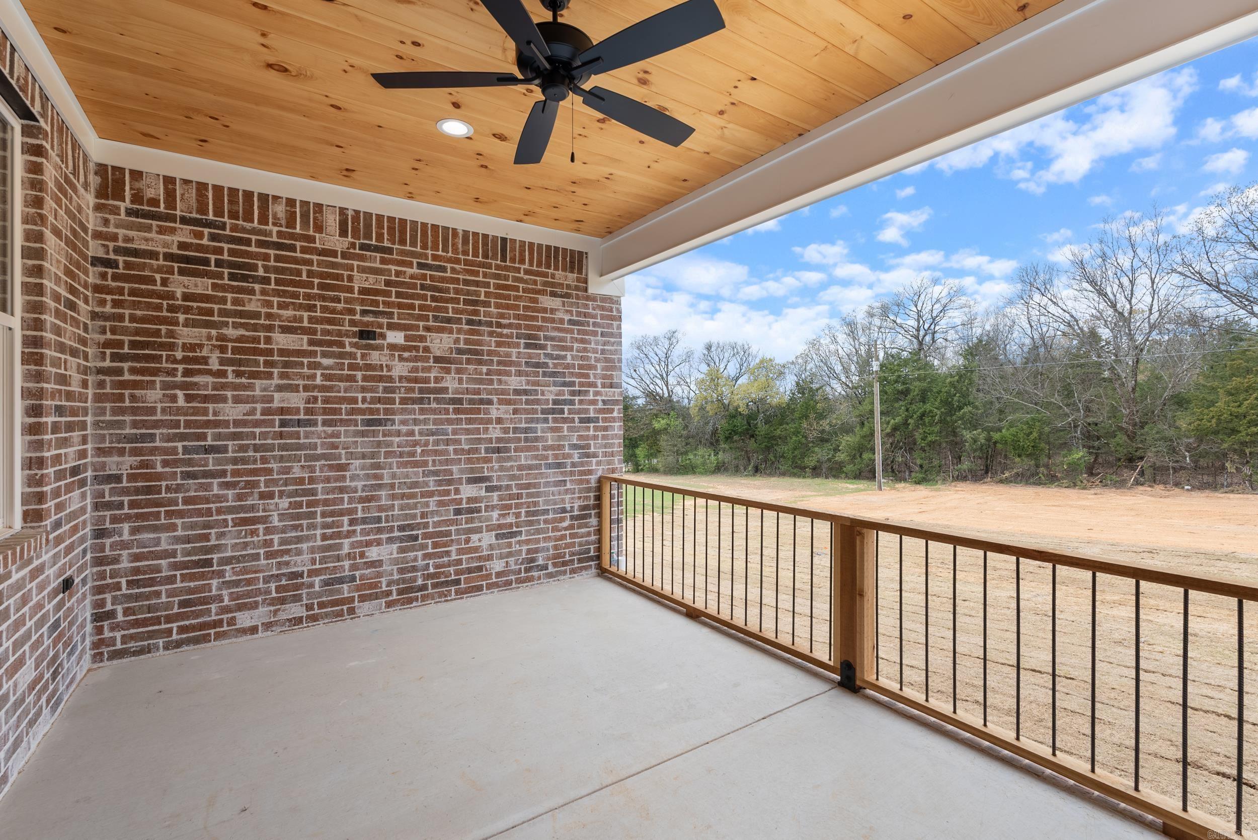 7 Avrey Lane Greenbrier, AR 72058