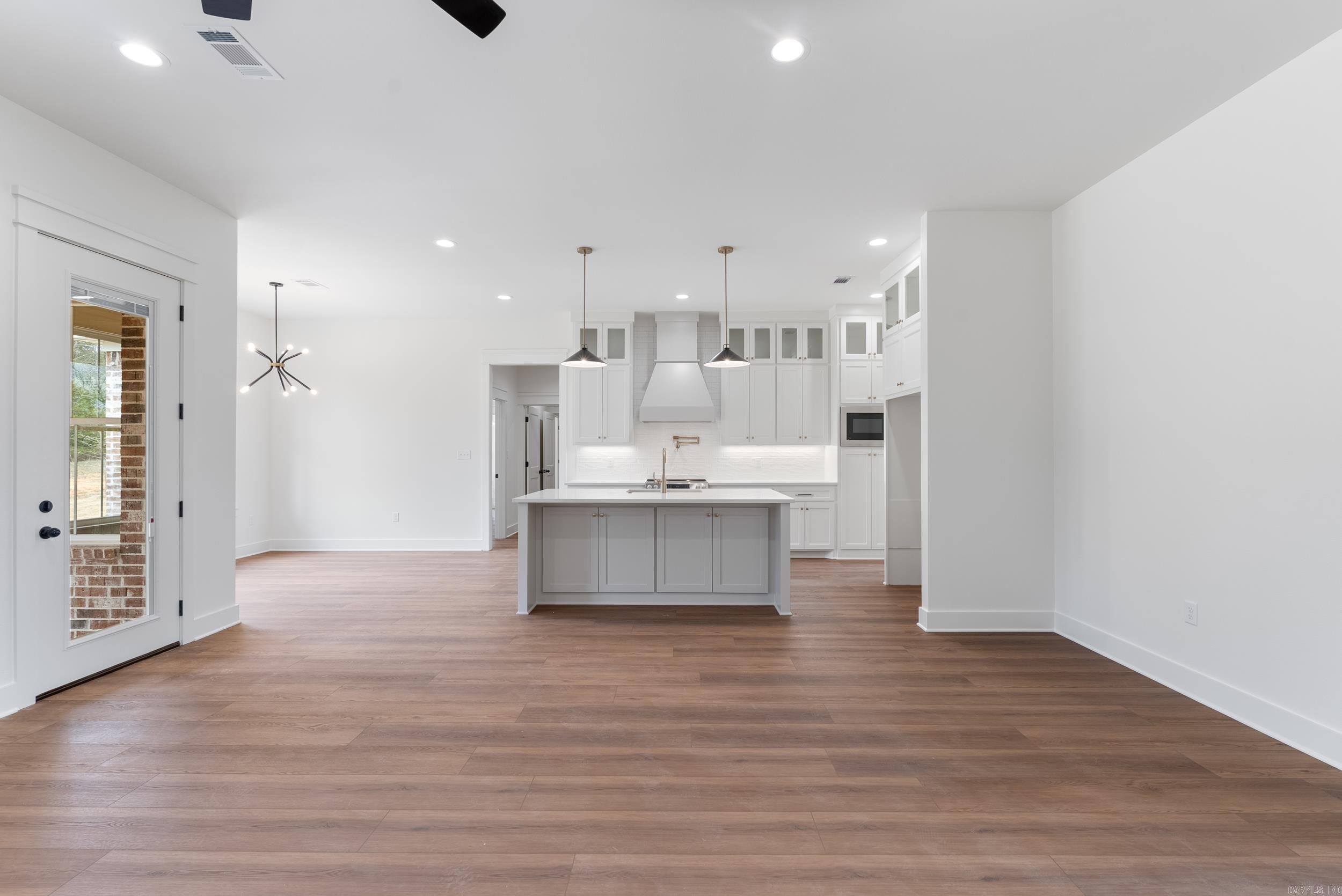 7 Avrey Lane Greenbrier, AR 72058