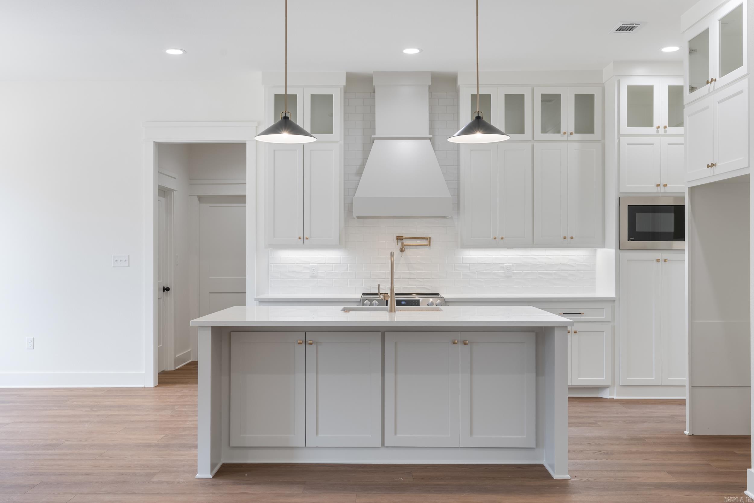 7 Avrey Lane Greenbrier, AR 72058