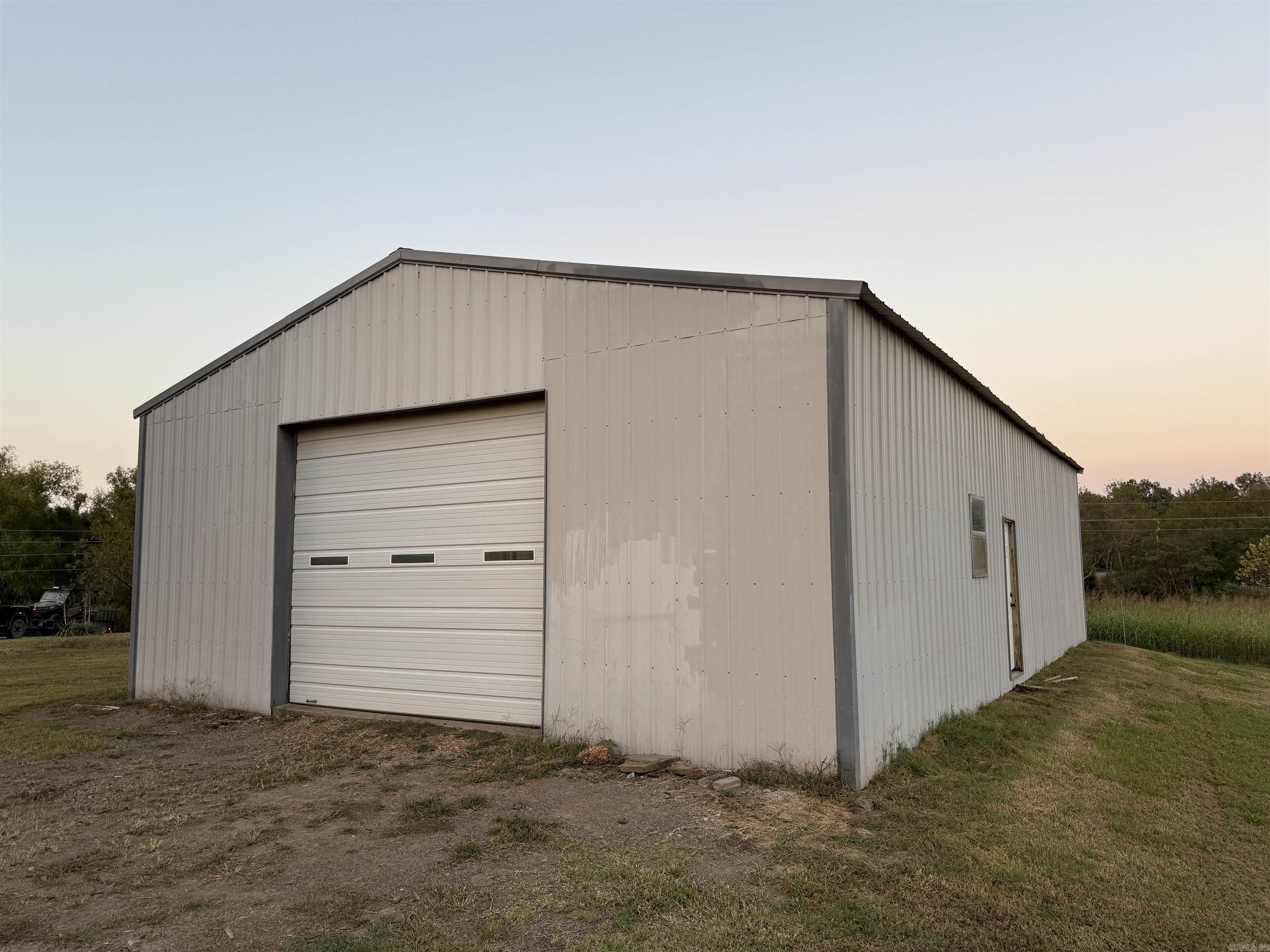 272 Hwy. 31 Romance, AR 72136-0000