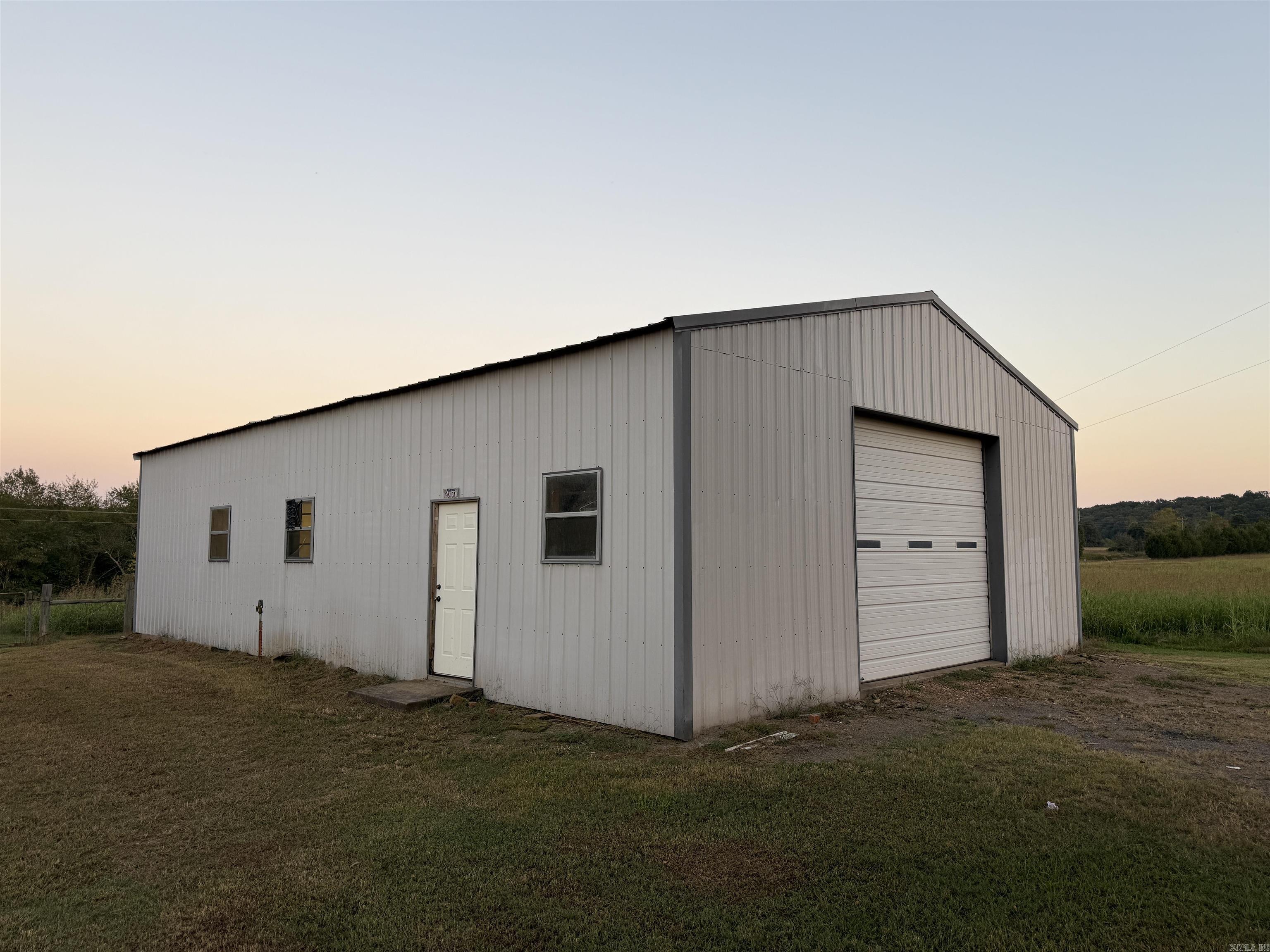 272 Hwy. 31 Romance, AR 72136-0000