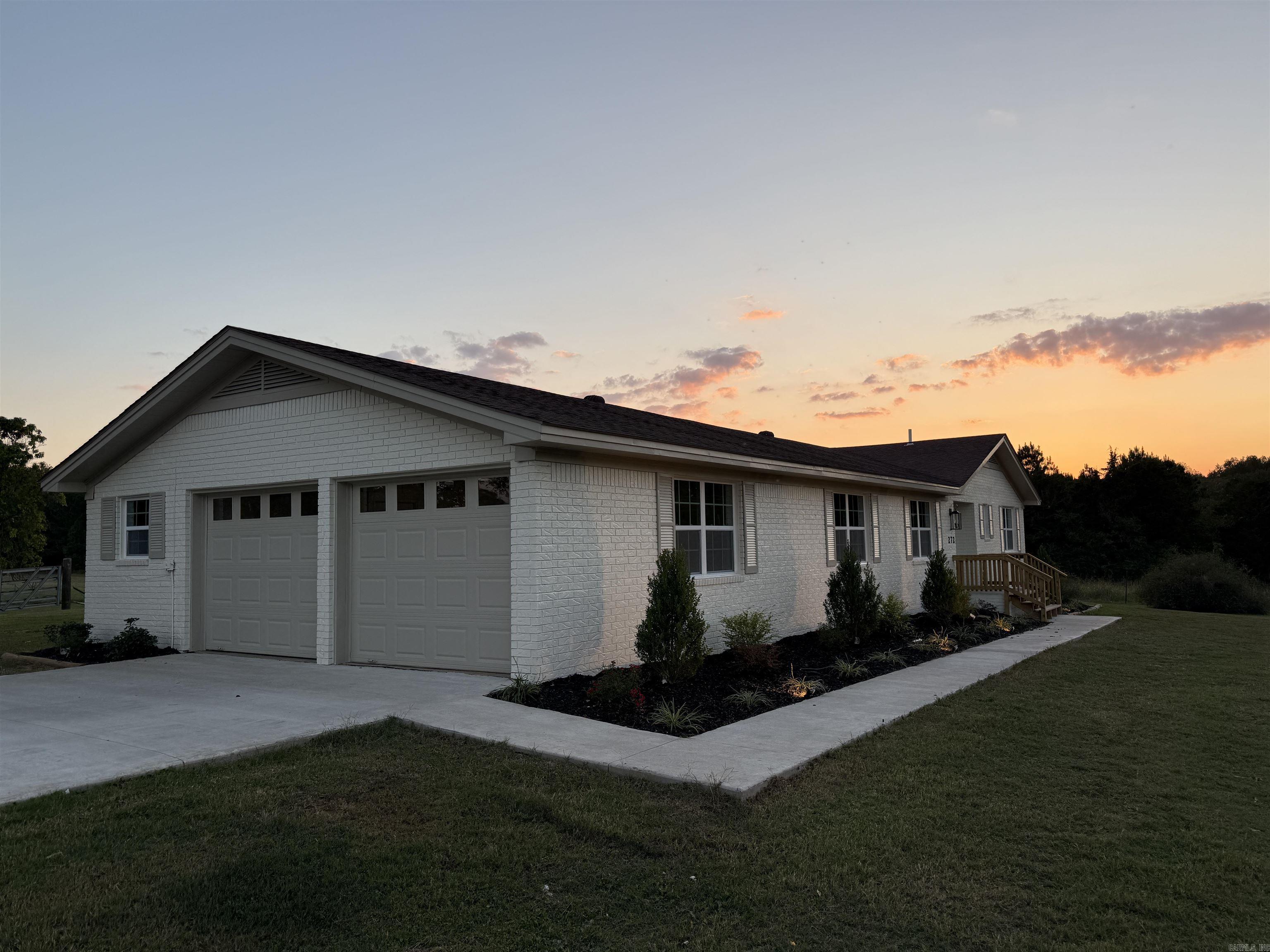 272 Hwy. 31 Romance, AR 72136-0000