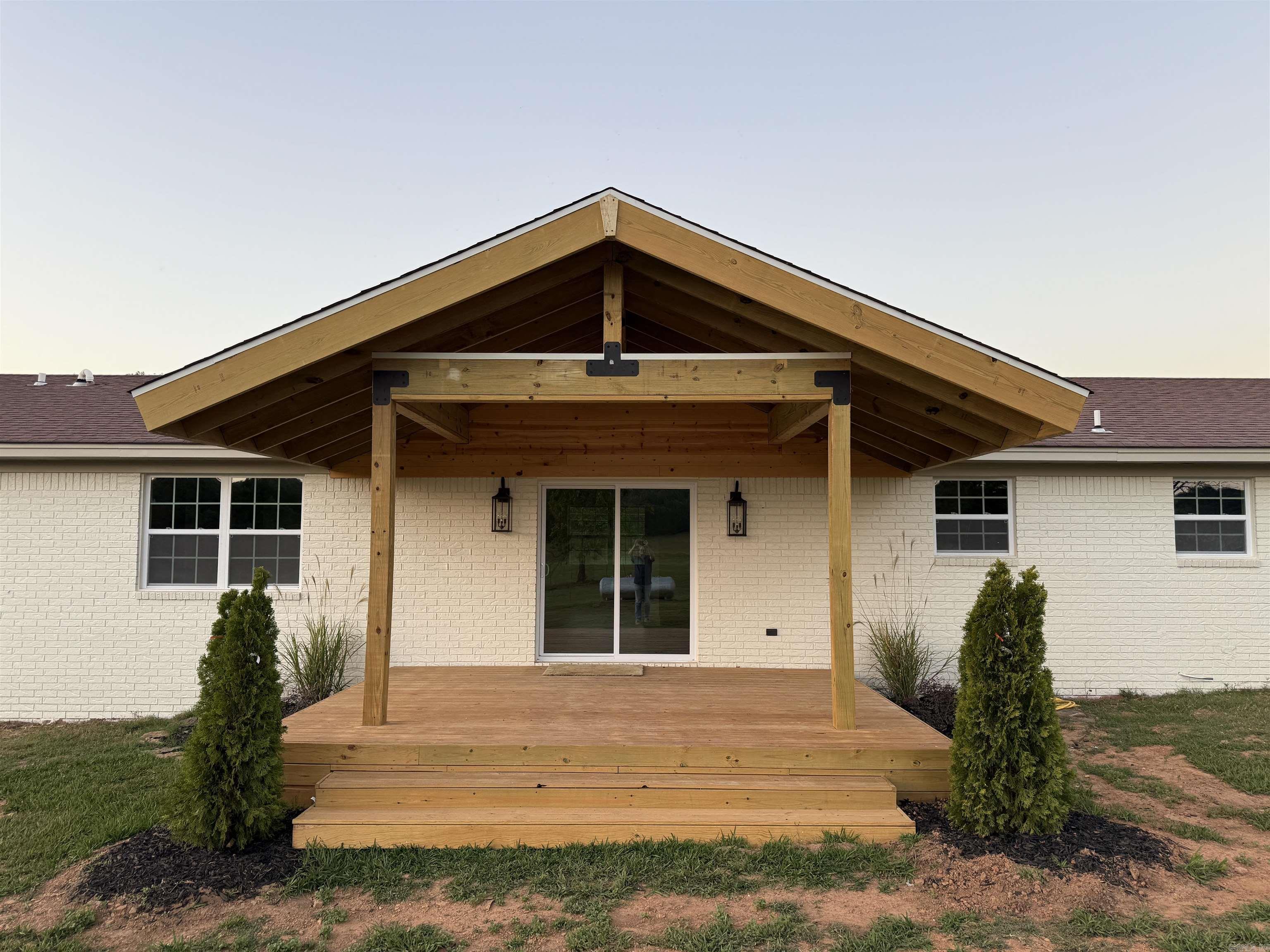 272 Hwy. 31 Romance, AR 72136-0000