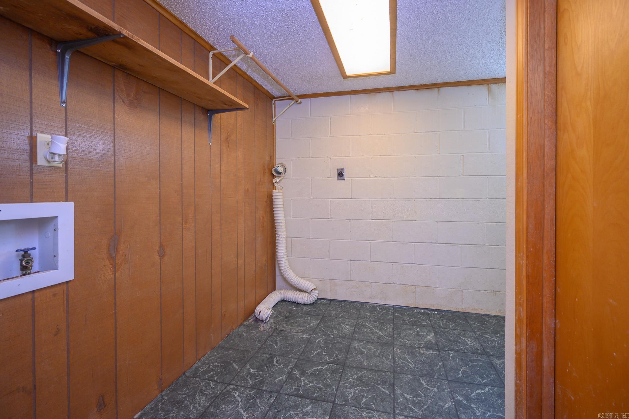 2915 Hwy 88 E Mena, AR 71953