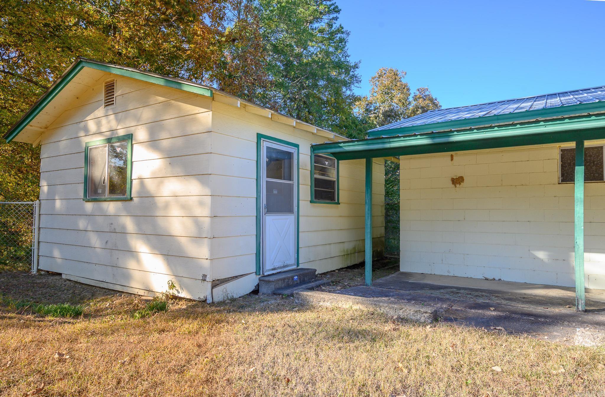 2915 Hwy 88 E Mena, AR 71953