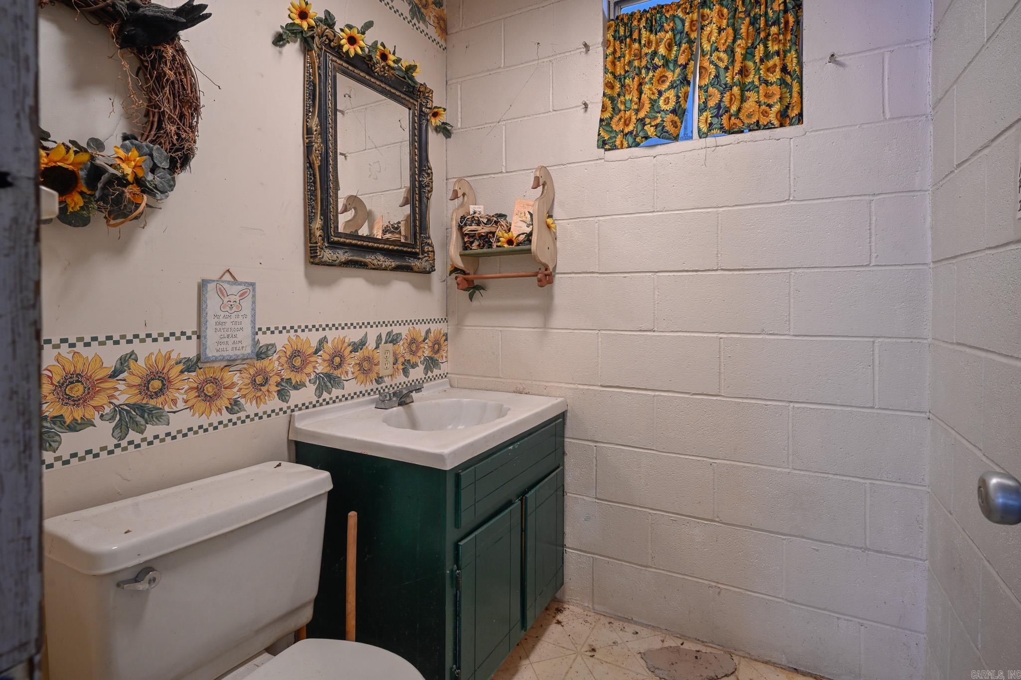 2915 Hwy 88 E Mena, AR 71953