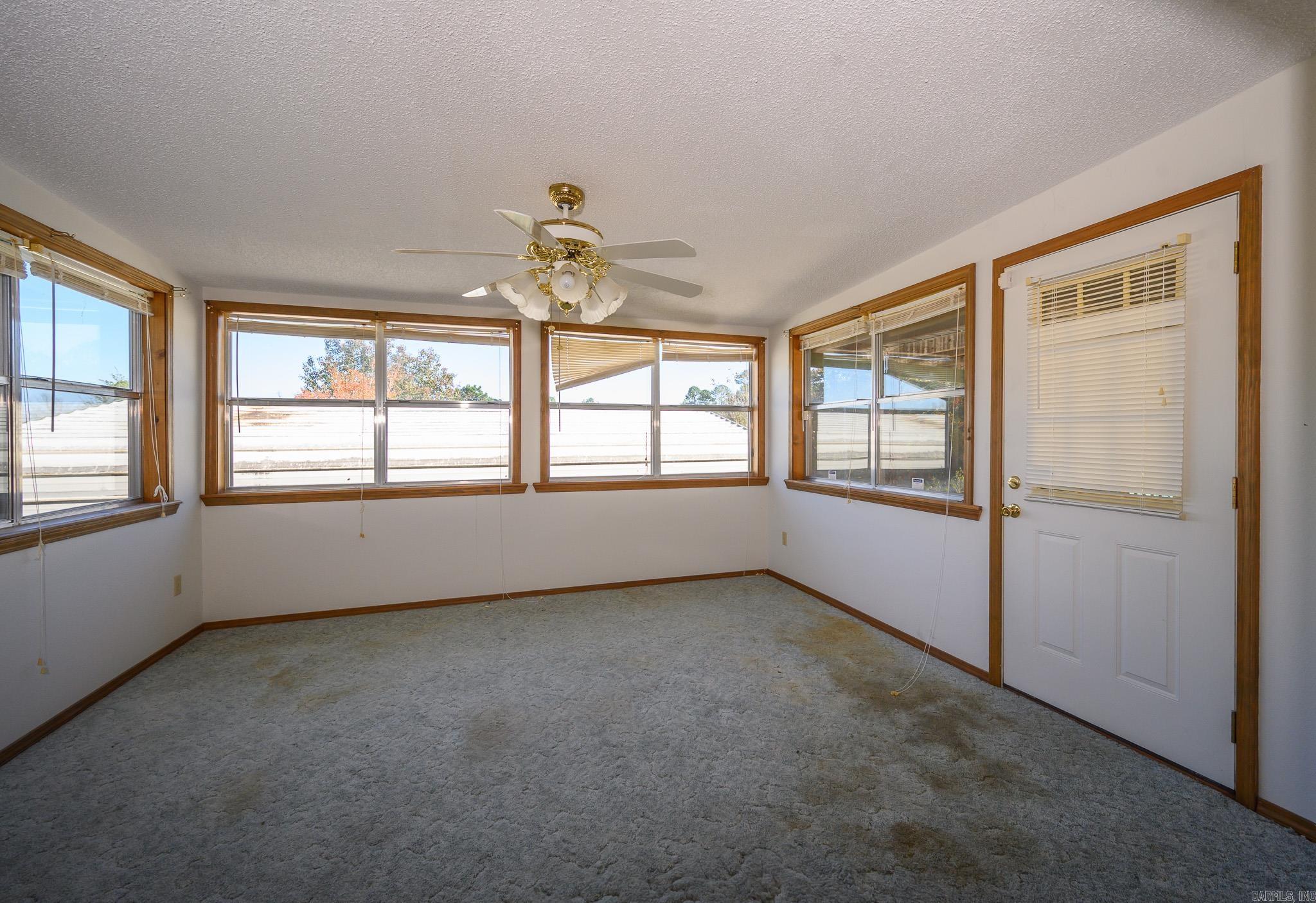 2915 Hwy 88 E  Mena, AR