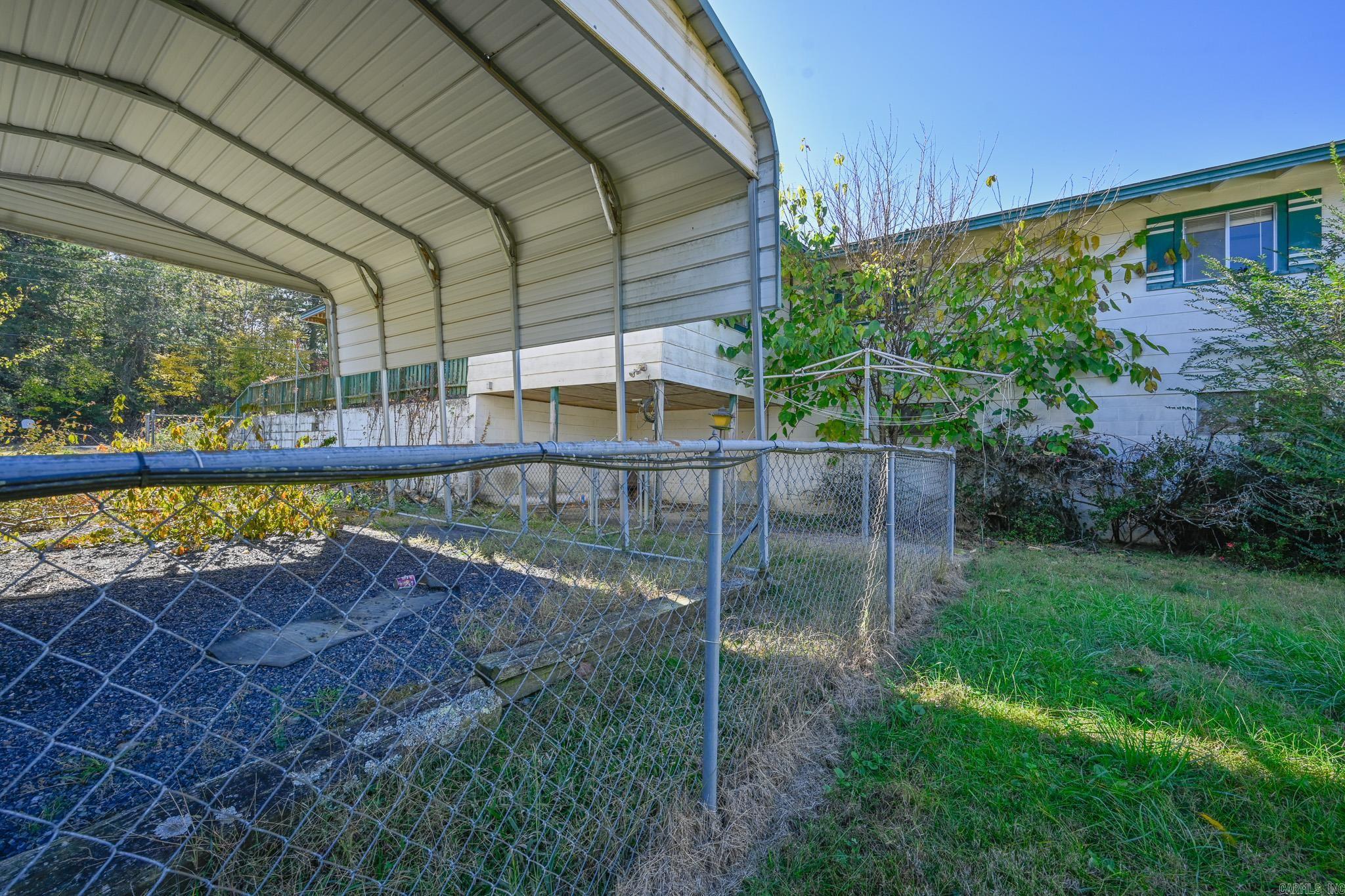 2915 Hwy 88 E  Mena, AR