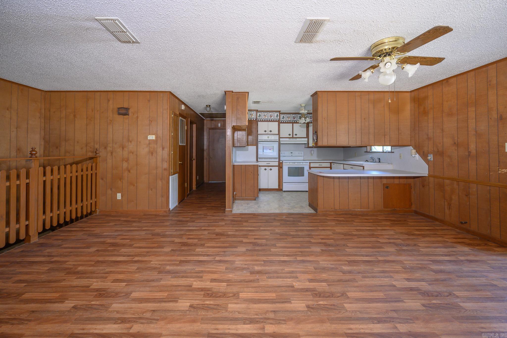 2915 Hwy 88 E  Mena, AR