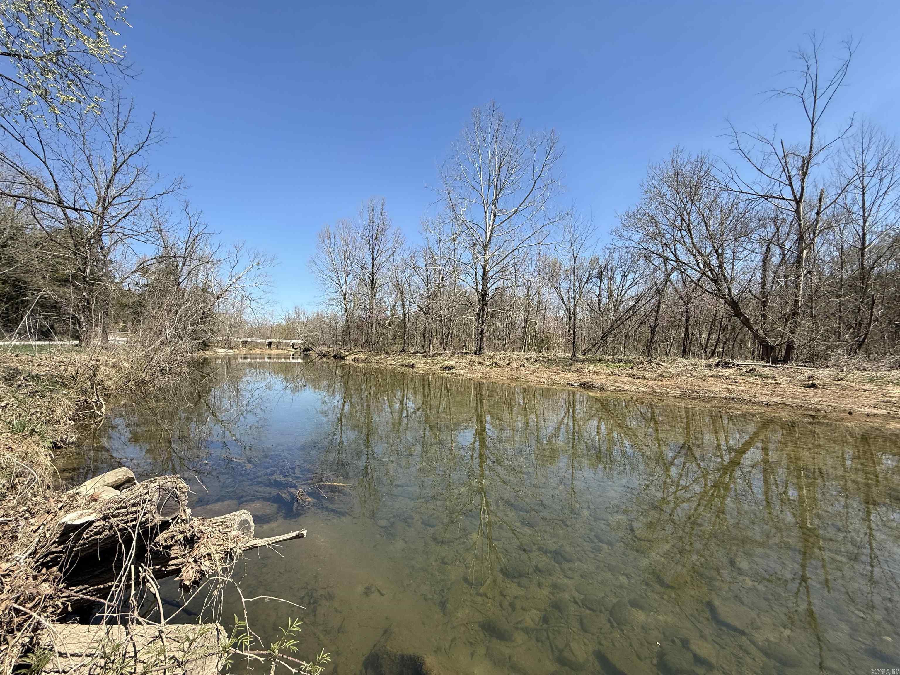 109 CR 227 Calico Rock, AR 72519