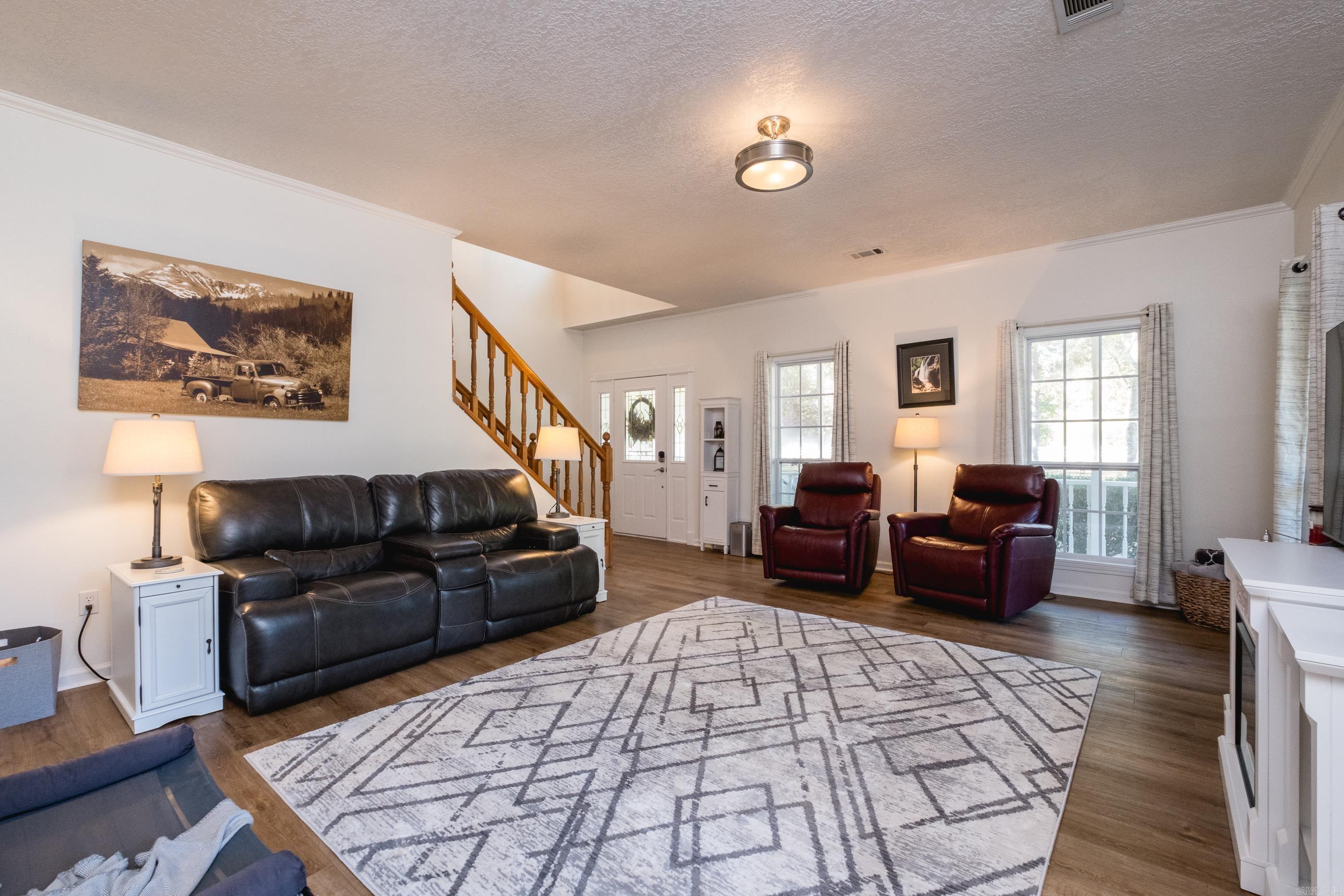 26107 Highway 300 Roland, AR 72135