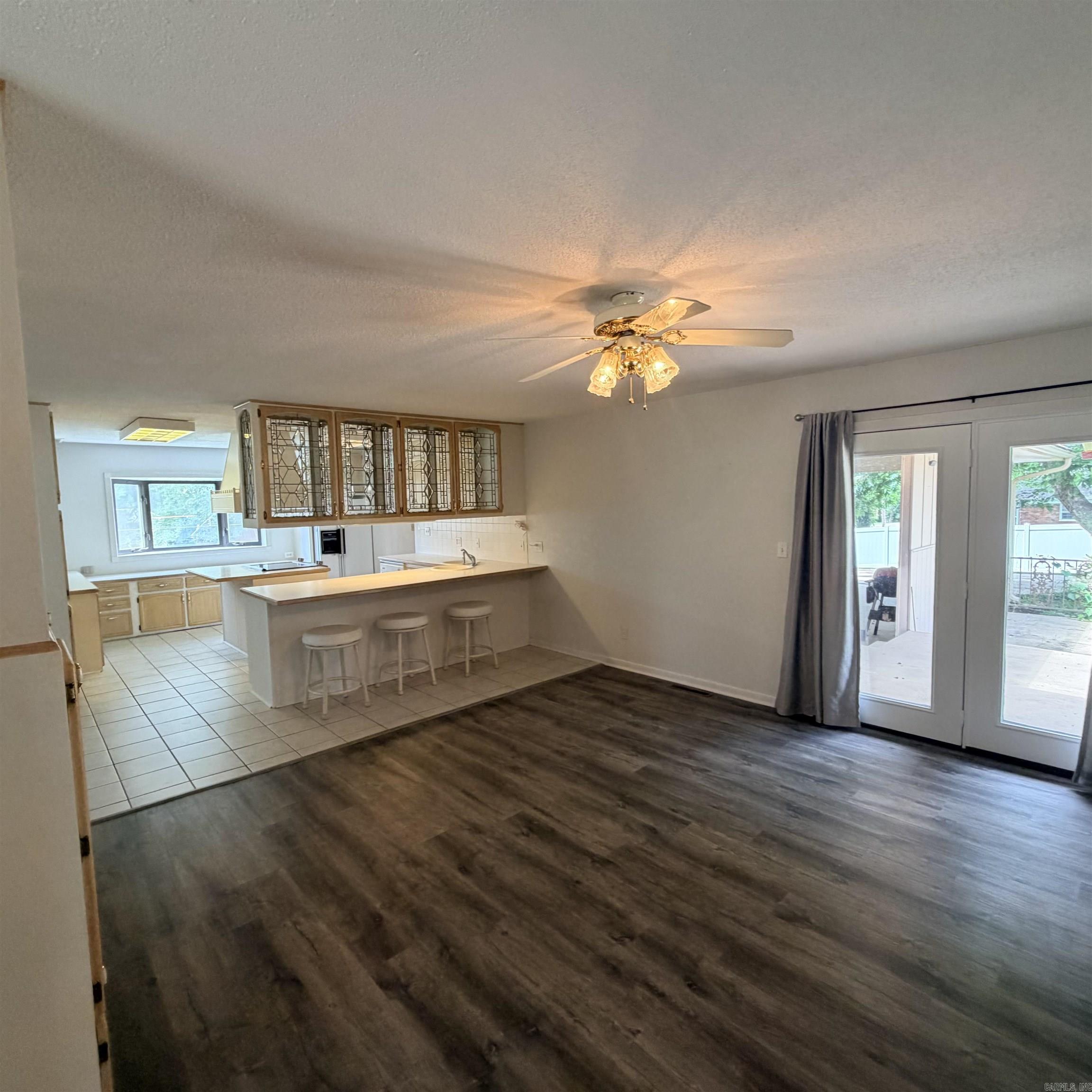 728 N 5th Avenue Piggott, AR 72454