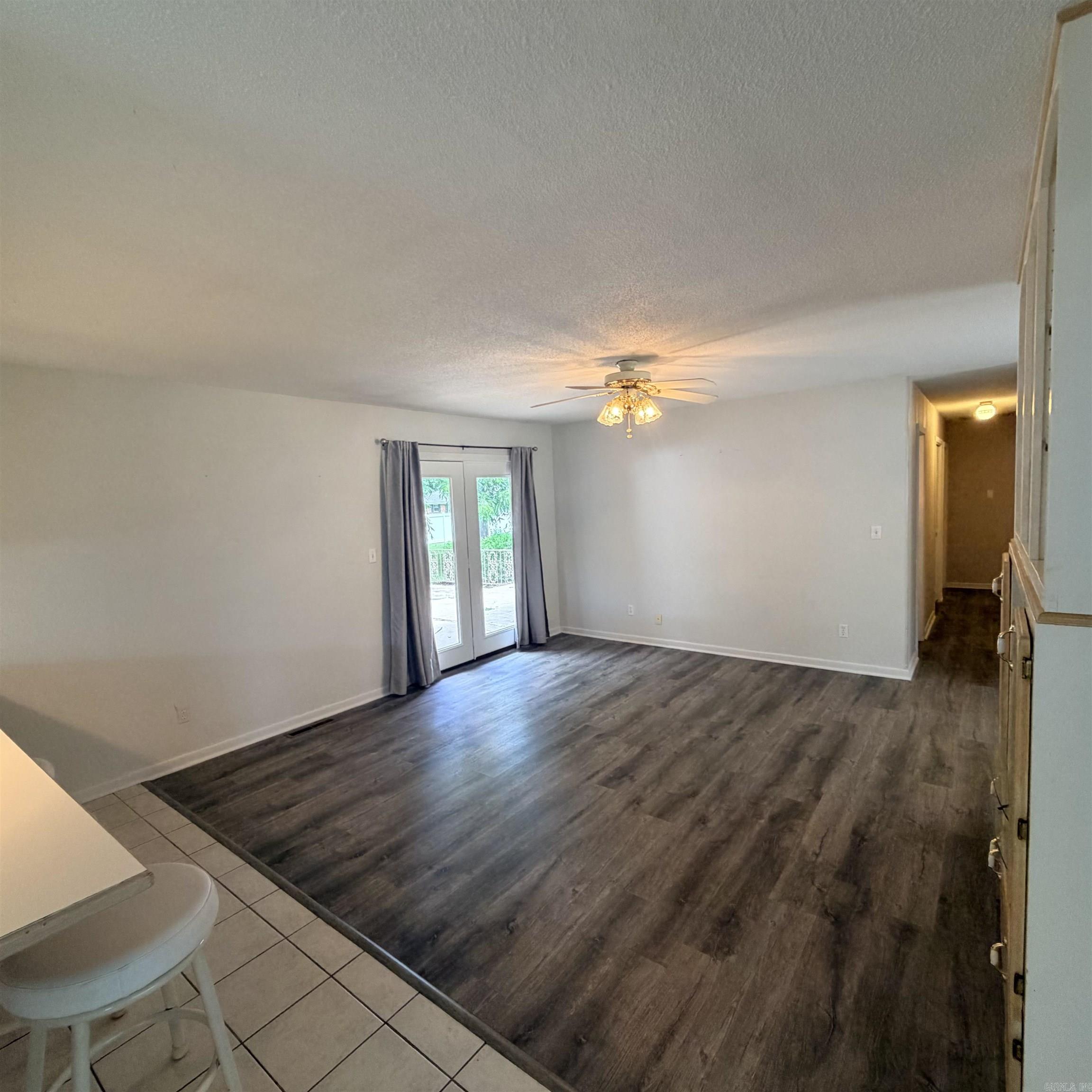 728 N 5th Avenue Piggott, AR 72454