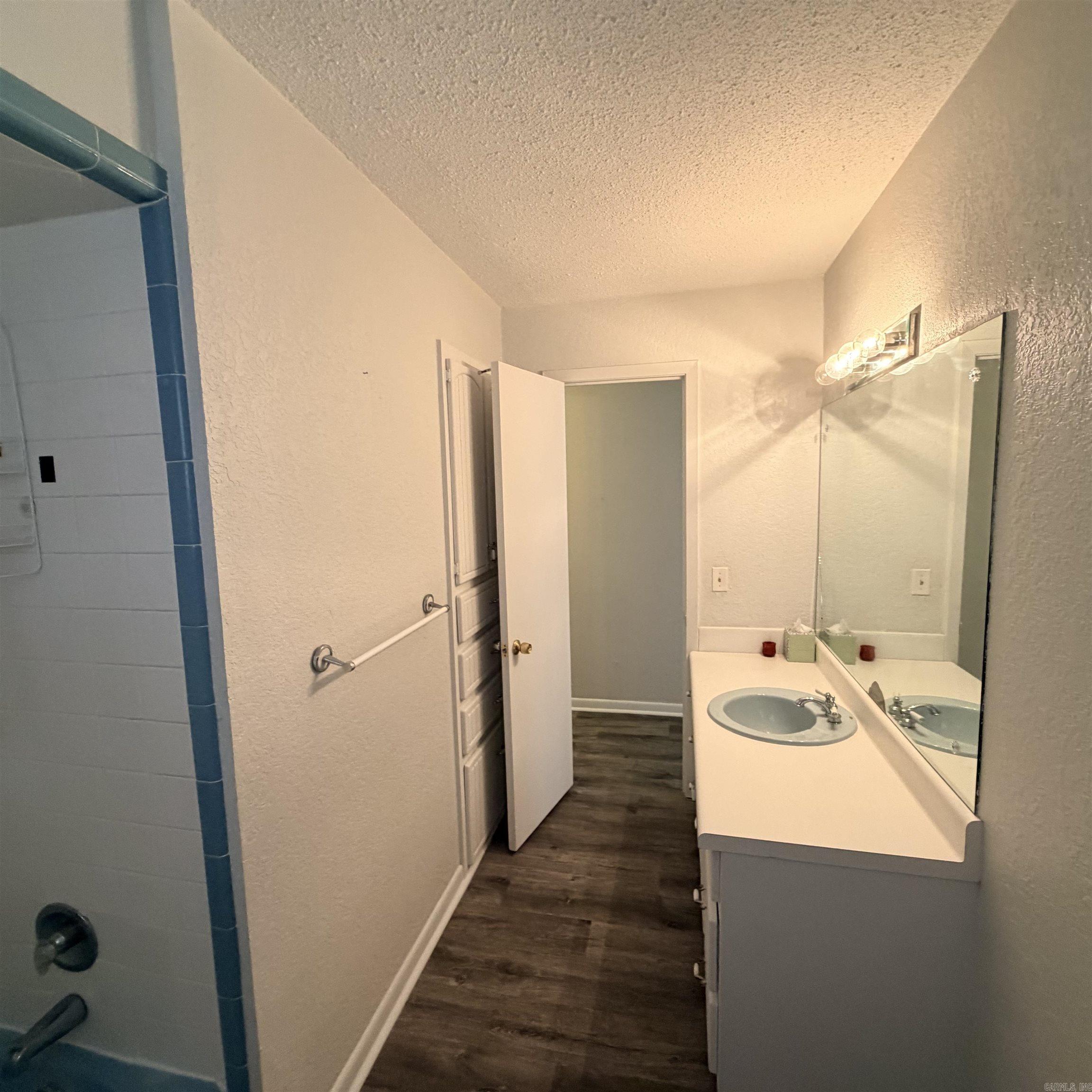 728 N 5th Avenue Piggott, AR 72454