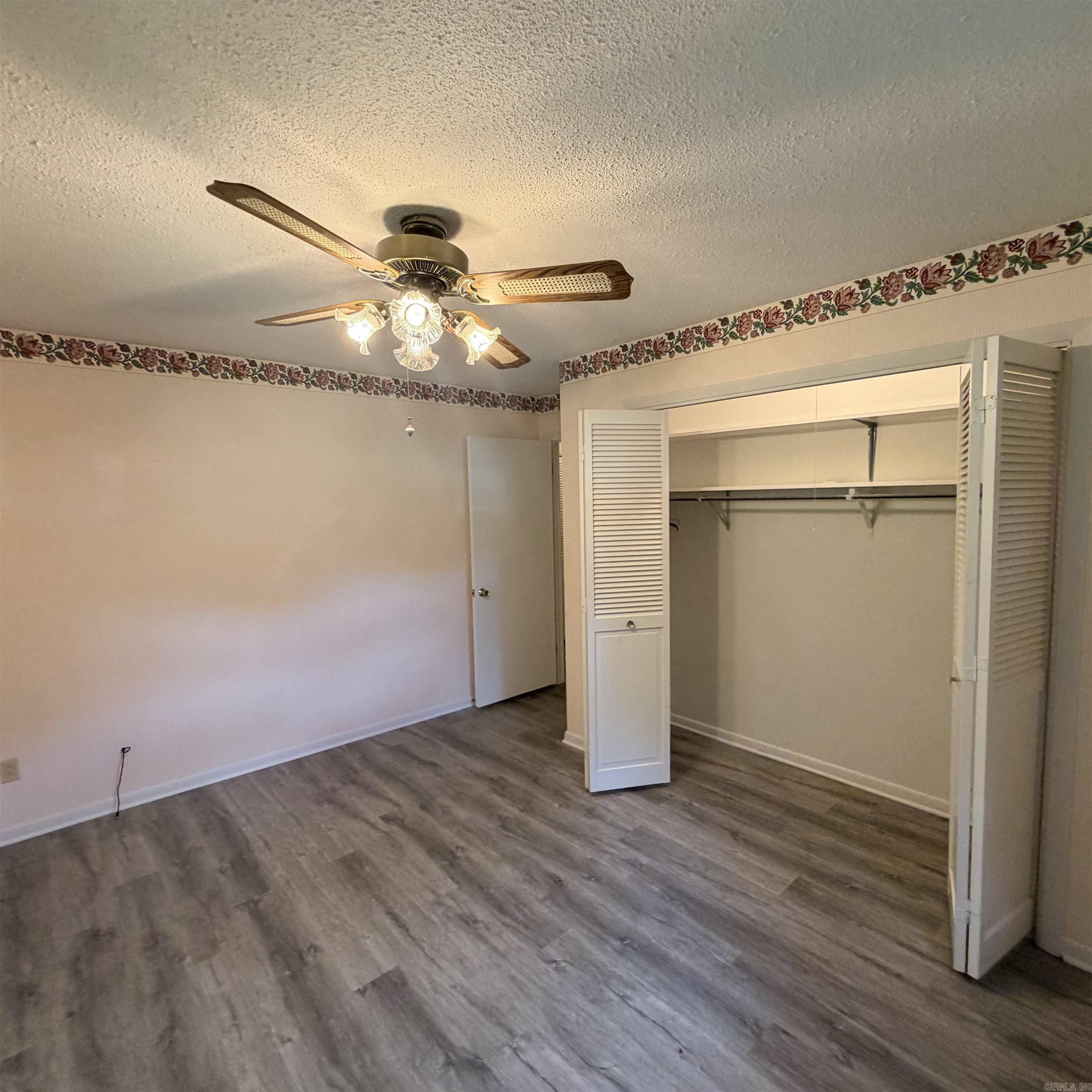 728 N 5th Avenue Piggott, AR 72454