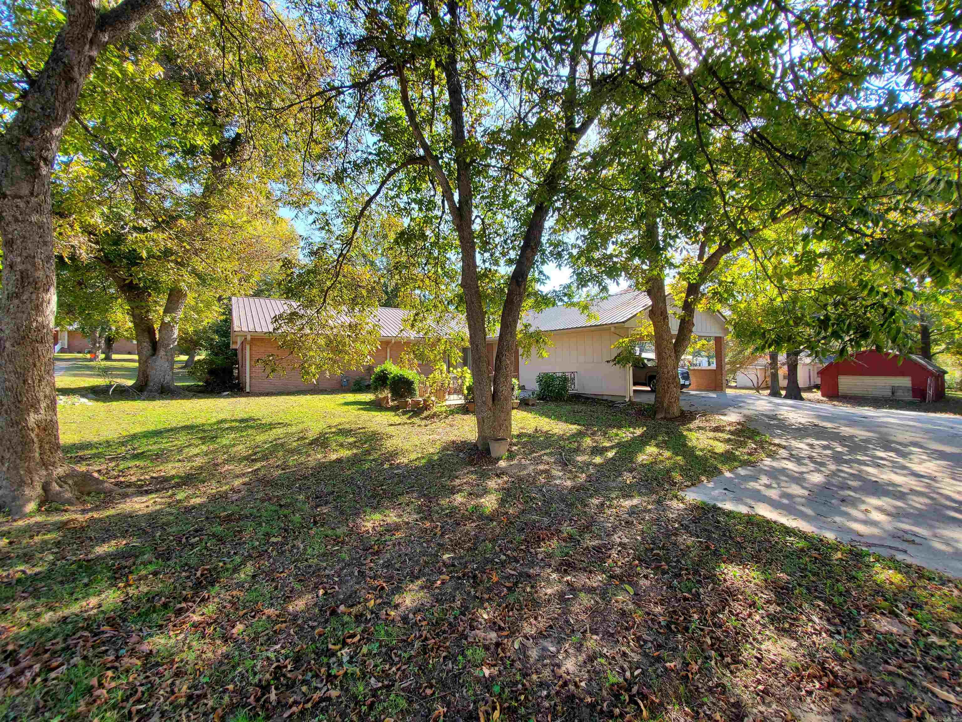 728 N 5th  Piggott, AR