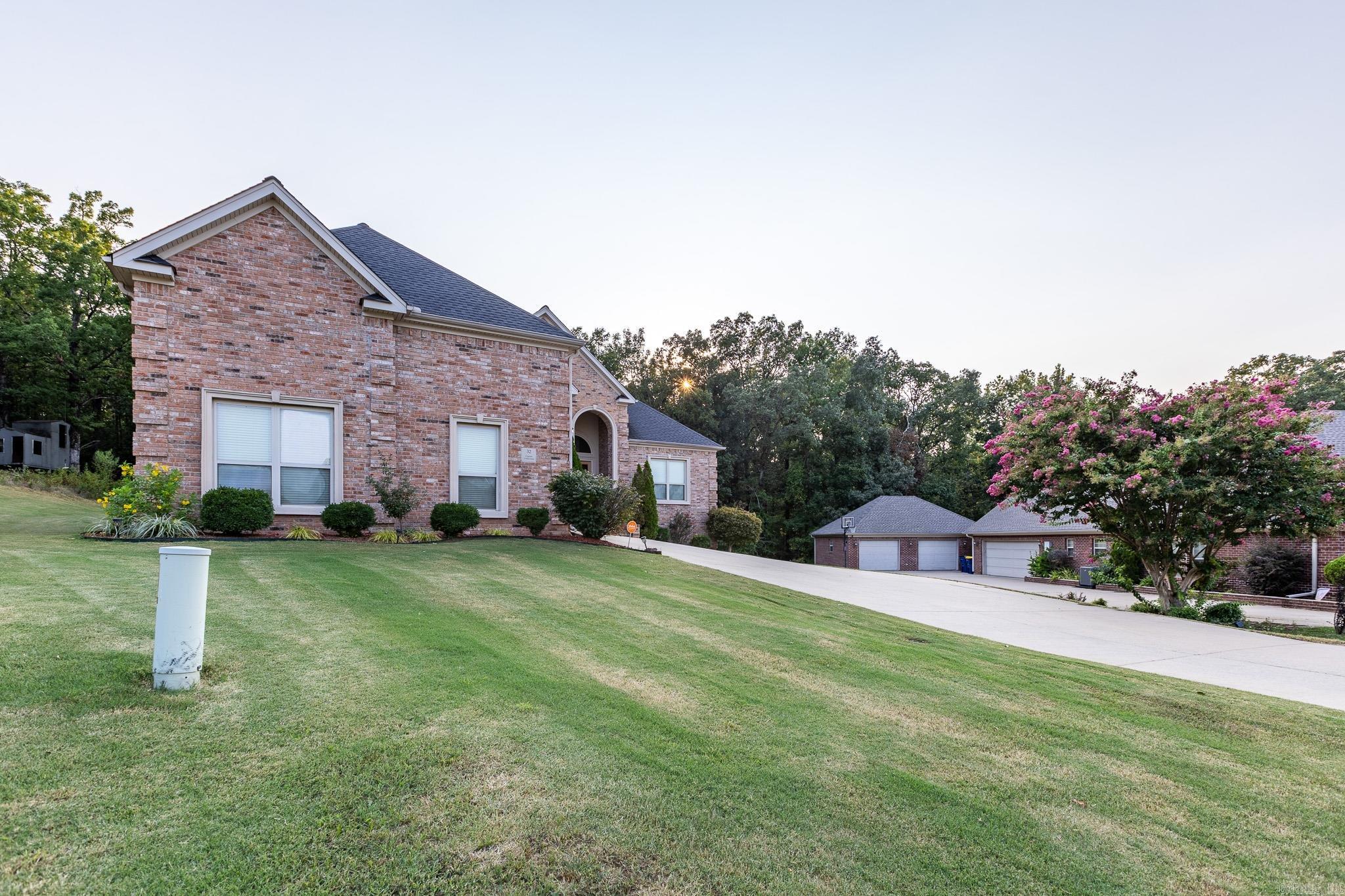 32 Cypress Creek Drive Cabot, AR 72023-0000
