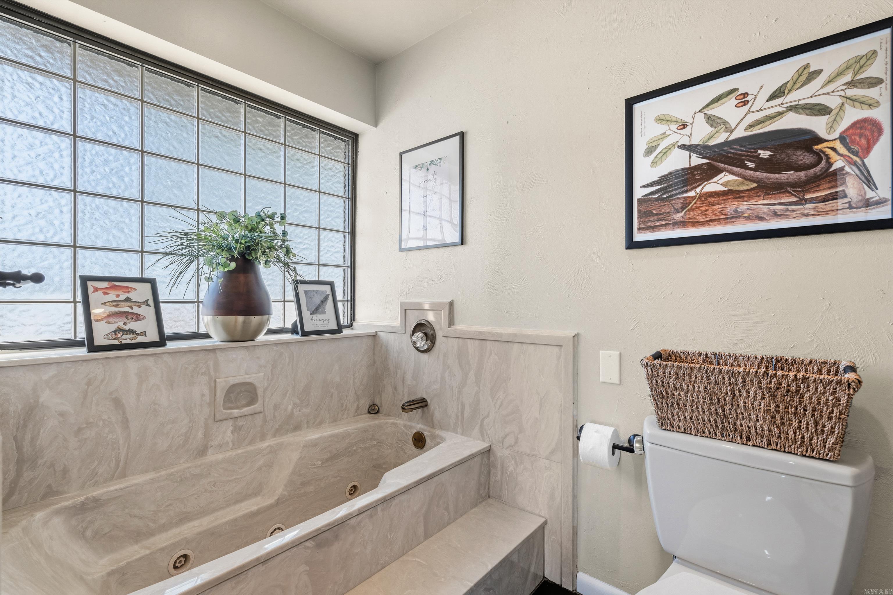 101 Long Island  Hot Springs, AR