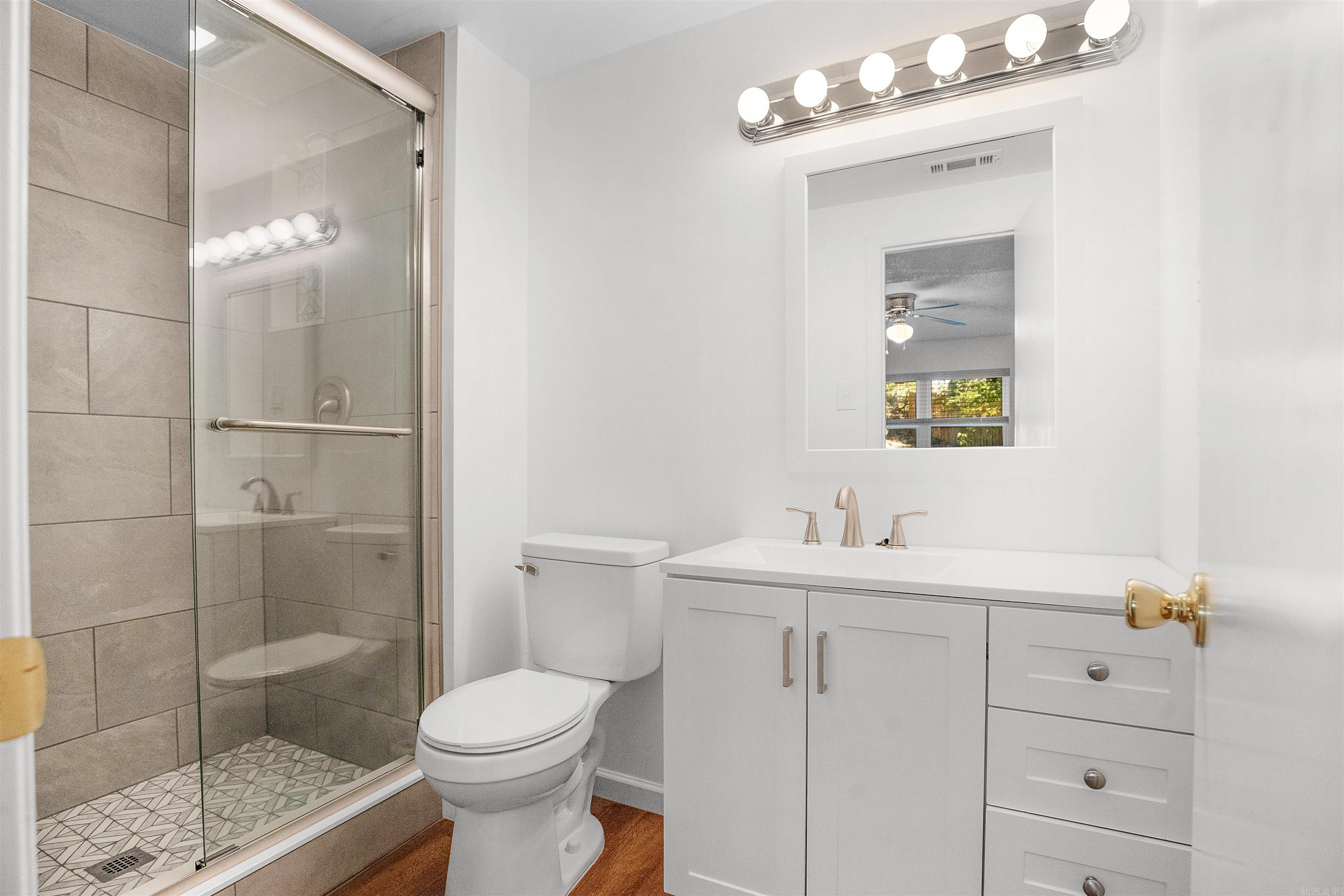 125 Carl  Hot Springs, AR