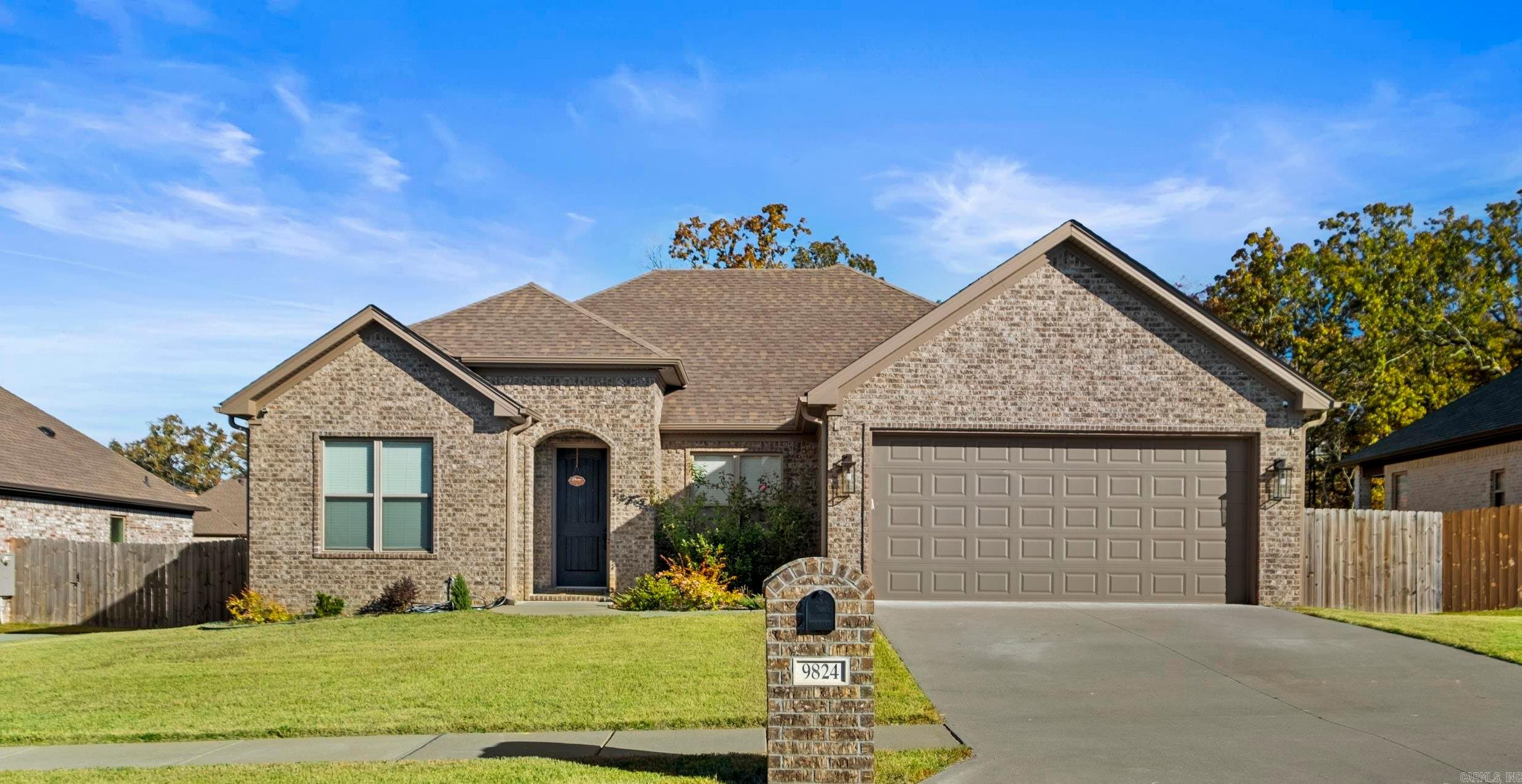 9824 Oak Forest Lane