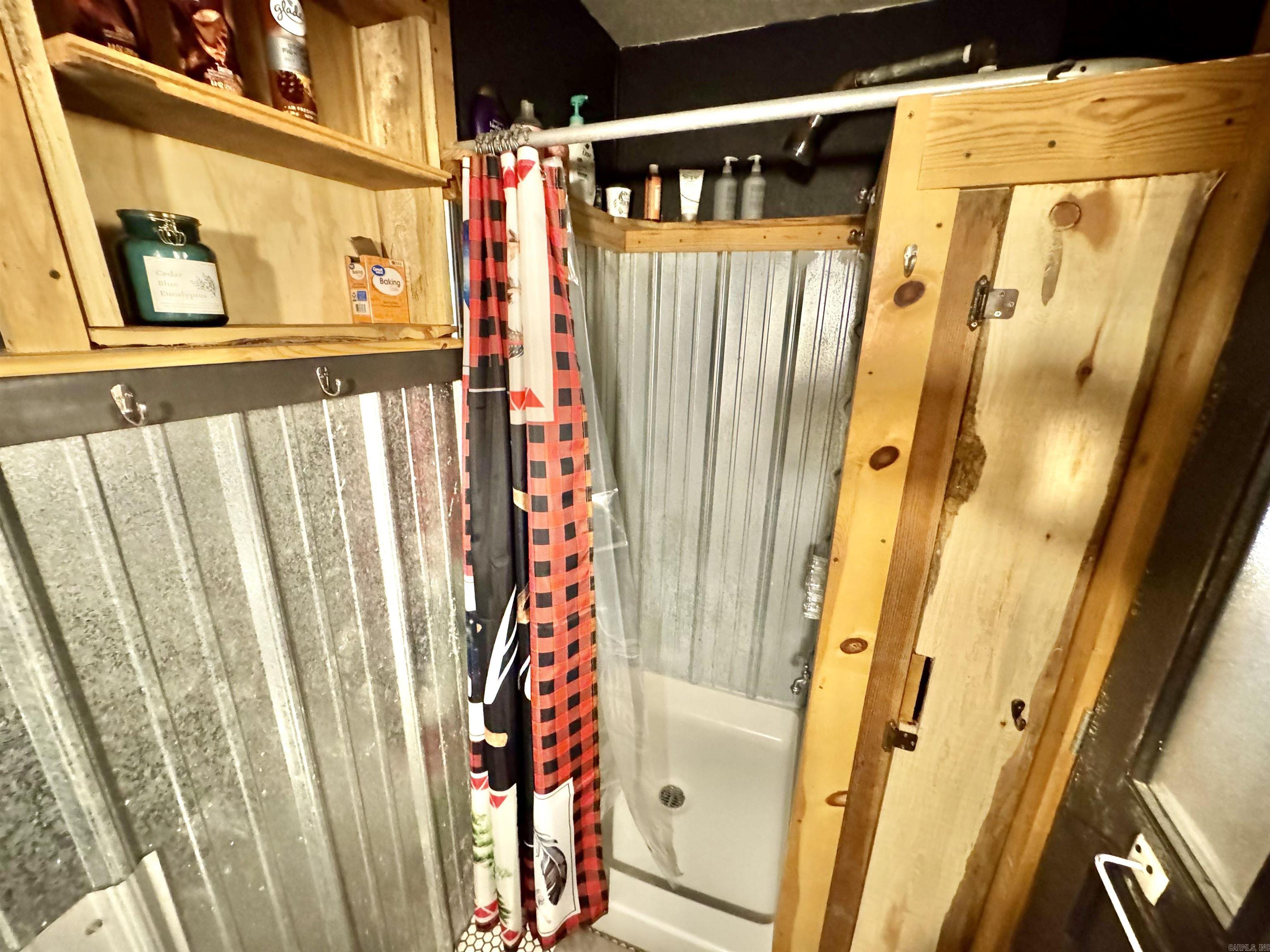 6356 Sunny Fox Rd. Mountain View, AR 72560