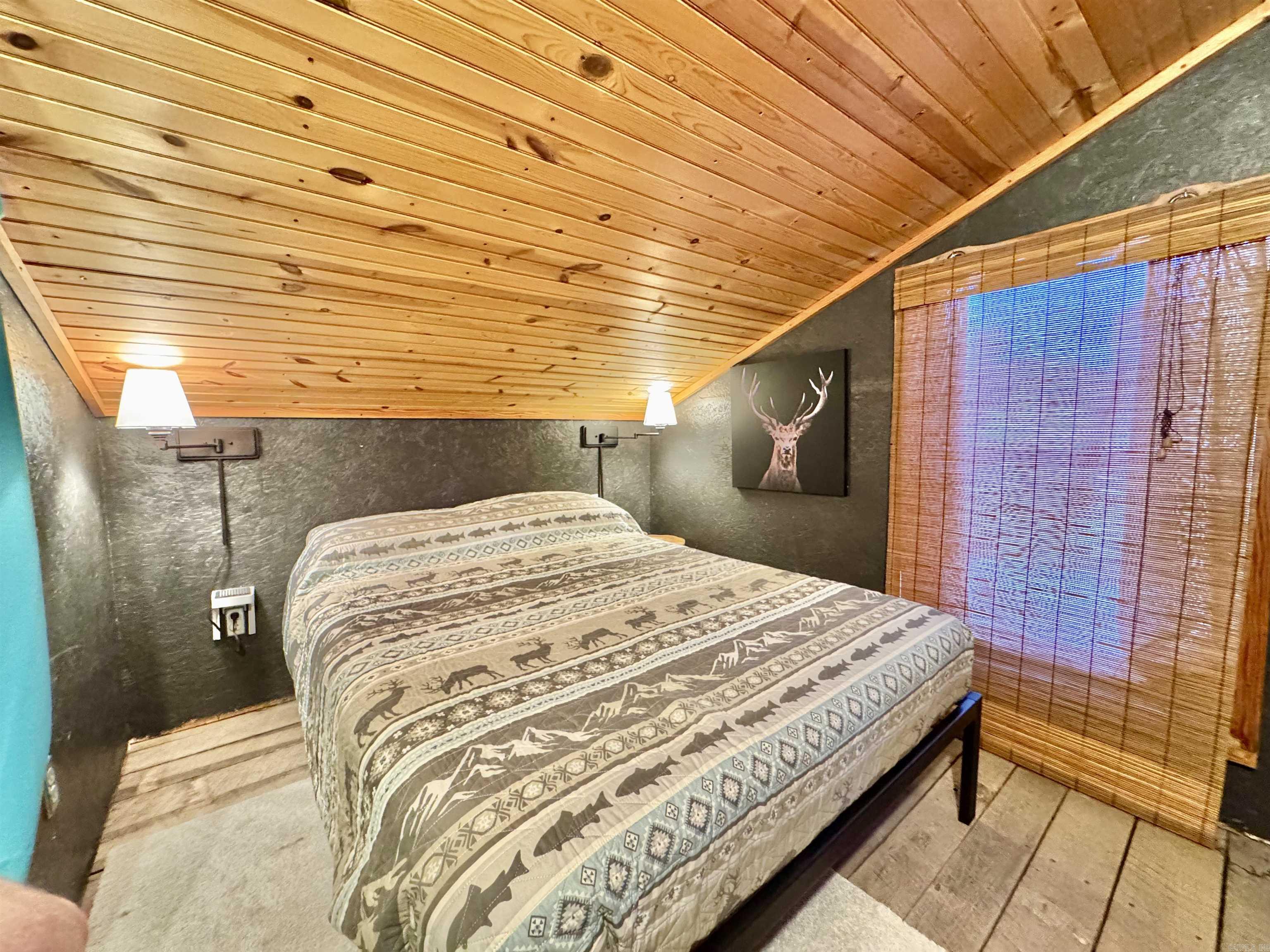 6356 Sunny Fox Rd. Mountain View, AR 72560