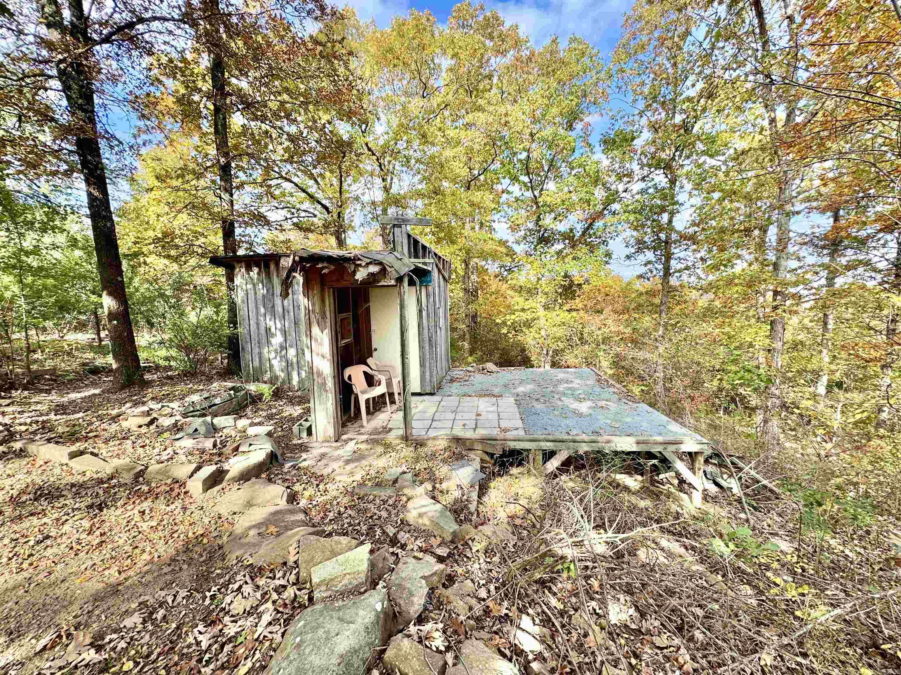 6356 Sunny Fox Rd. Mountain View, AR 72560