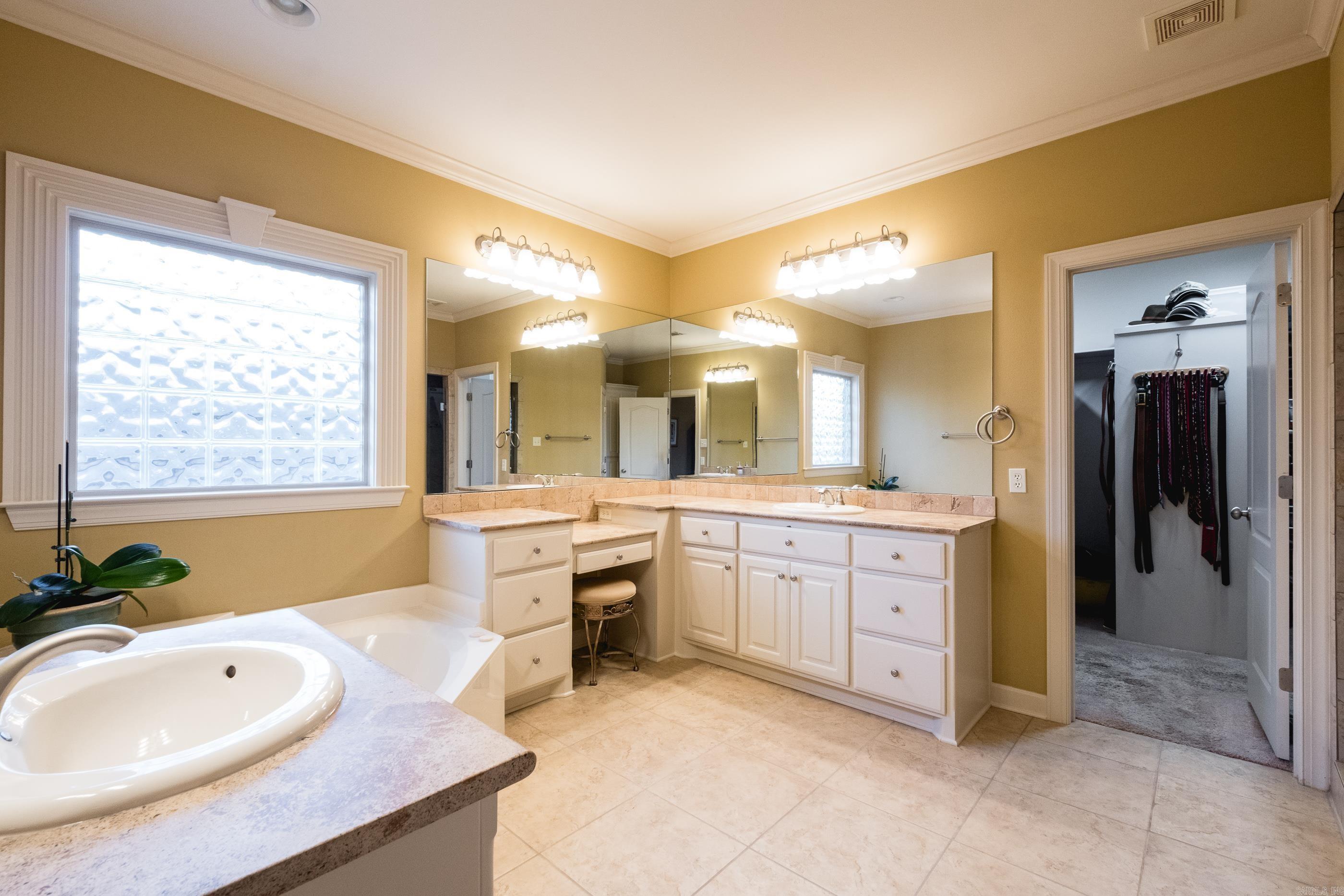 308 Commentry Way Little Rock, AR 72223