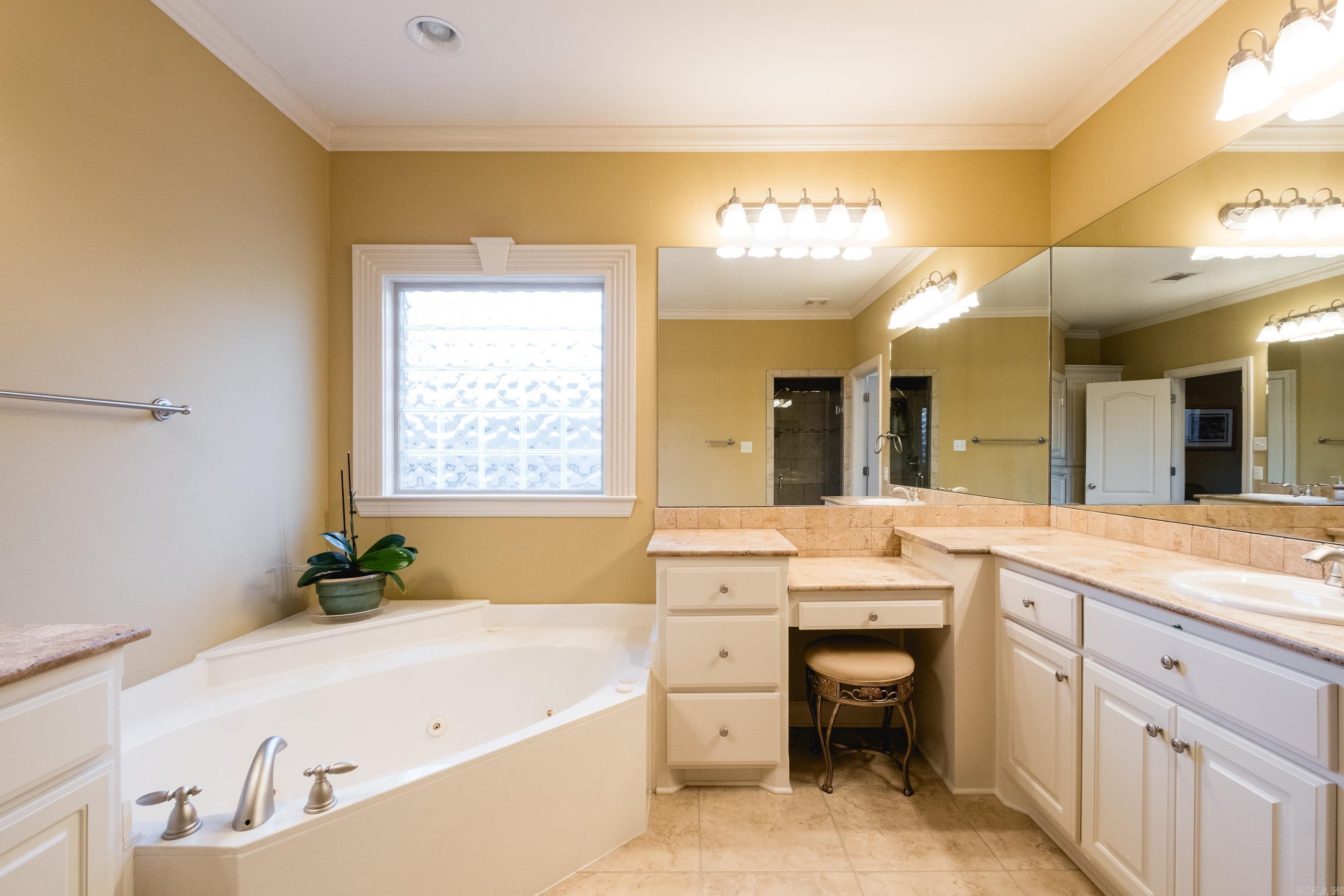 308 Commentry Way Little Rock, AR 72223