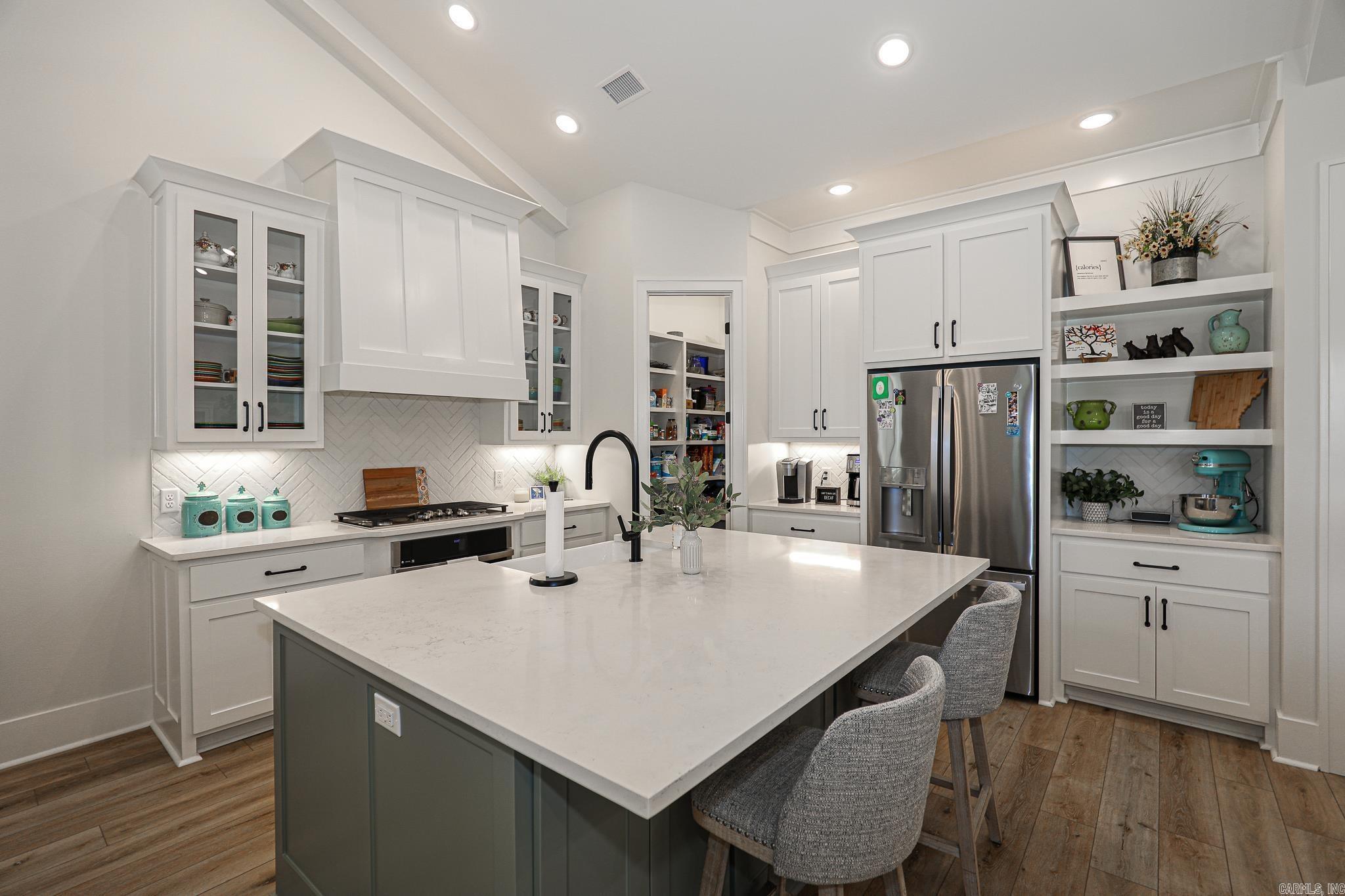 1519 Sawtooth Benton, AR 72019-6025