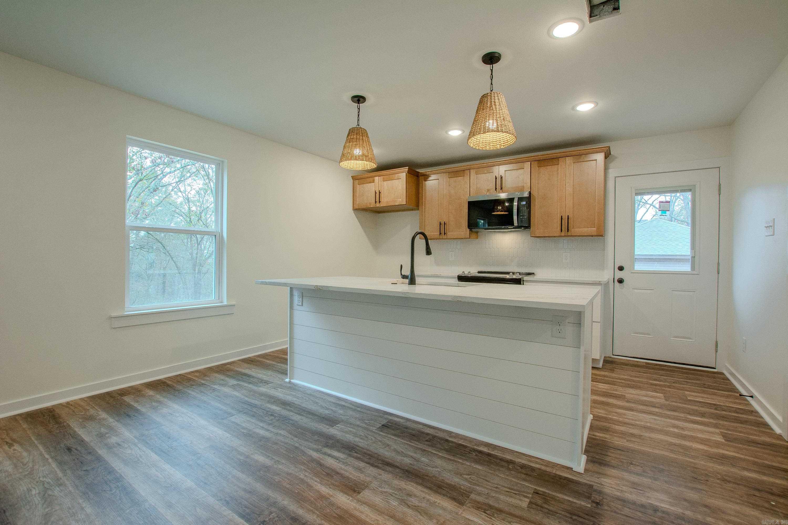 439 Main Street  Bauxite, AR