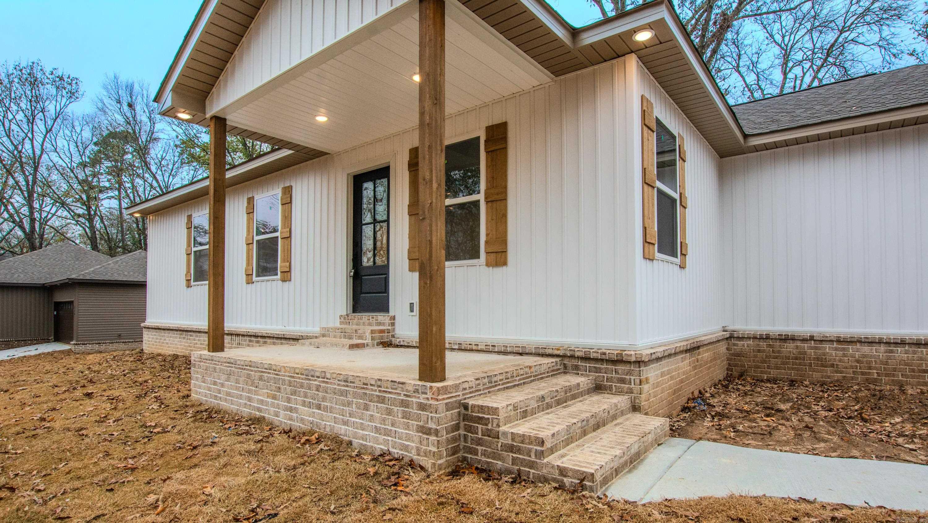 439 Main Street  Bauxite, AR