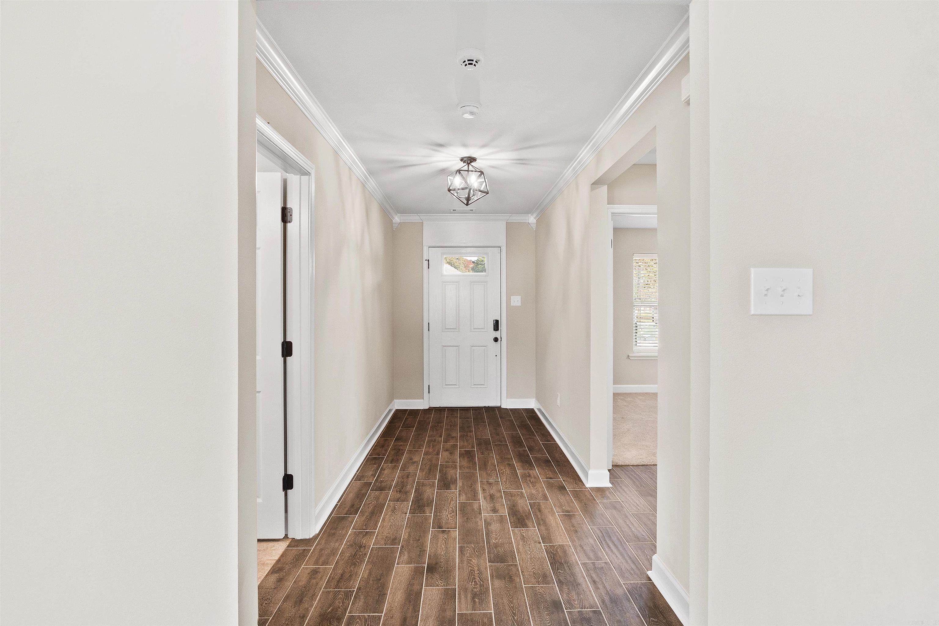 8240 Nora Ln — photo 3
