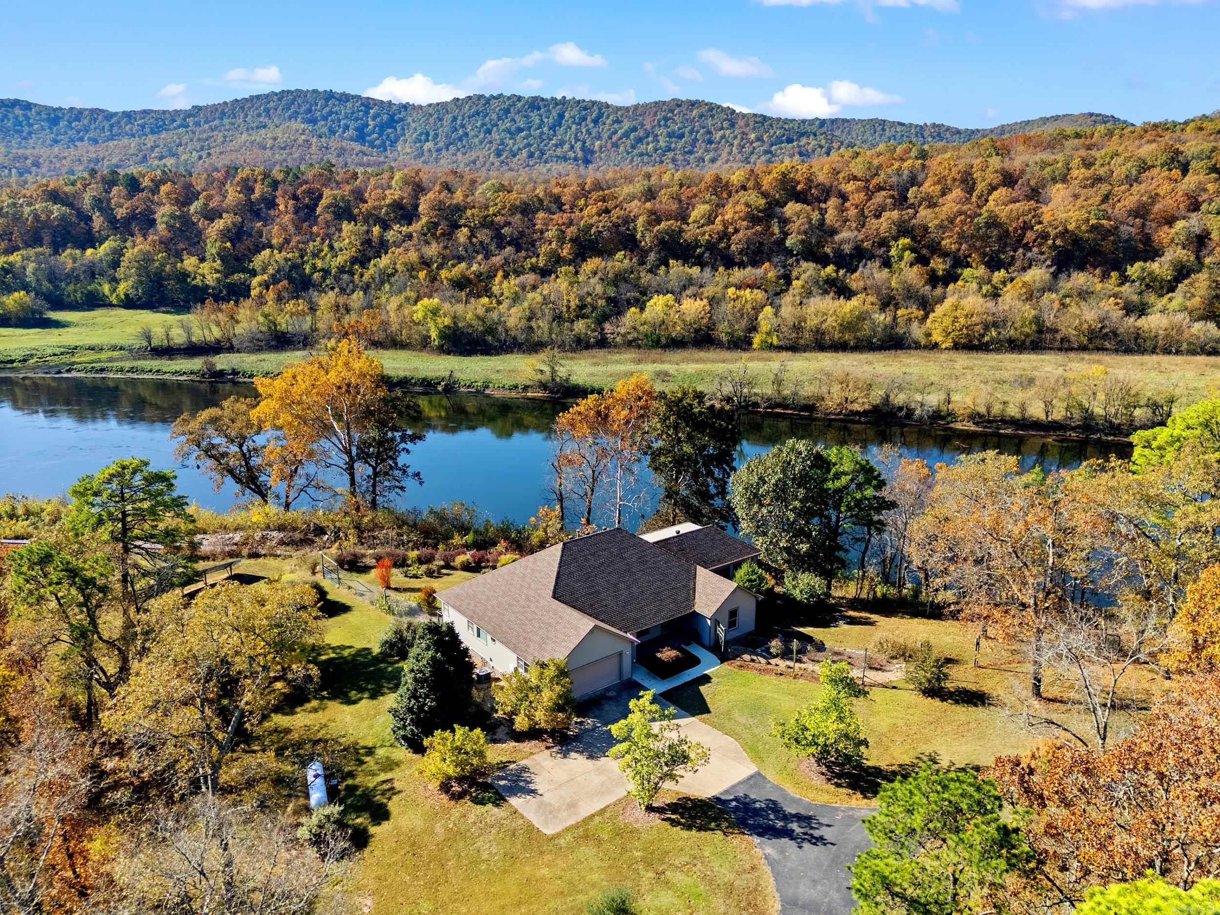 161 Jaguar Drive  Mountain Home, AR