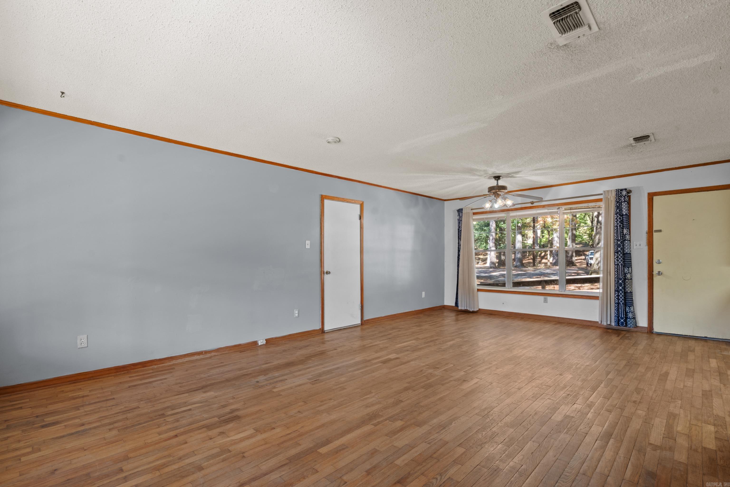 131 Snug Harbor  Hot Springs, AR