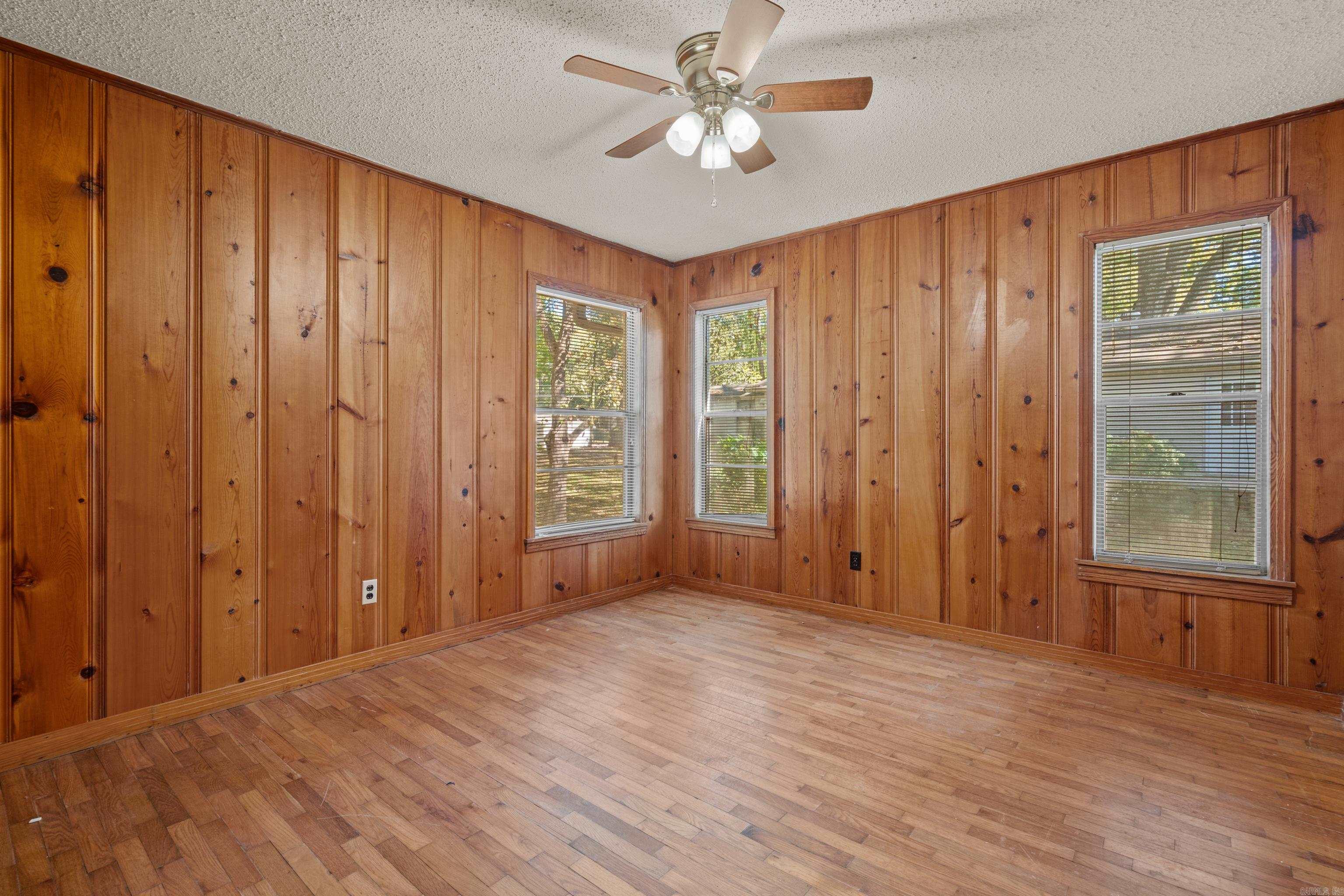 131 Snug Harbor  Hot Springs, AR