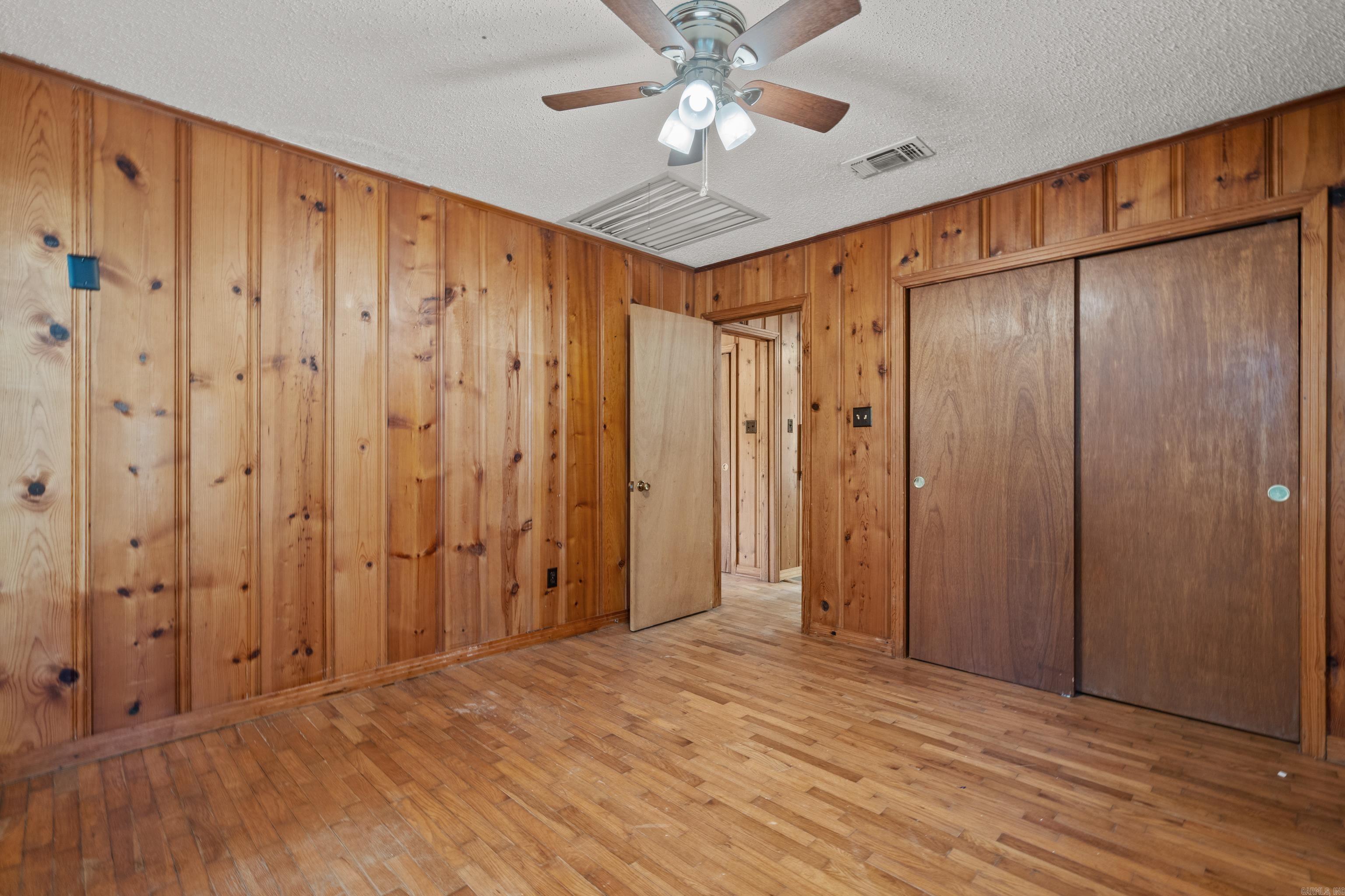 131 Snug Harbor  Hot Springs, AR