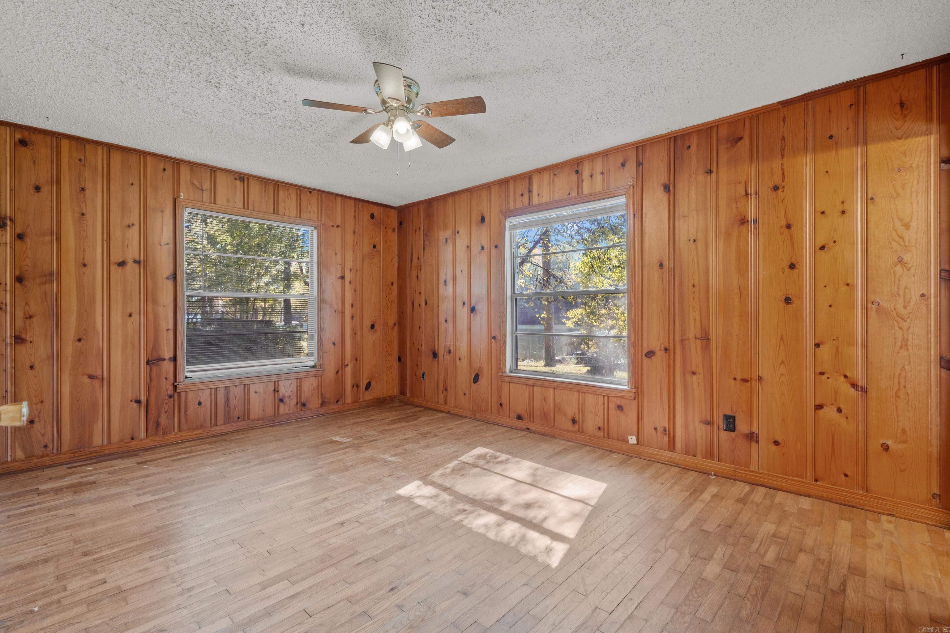 131 Snug Harbor  Hot Springs, AR