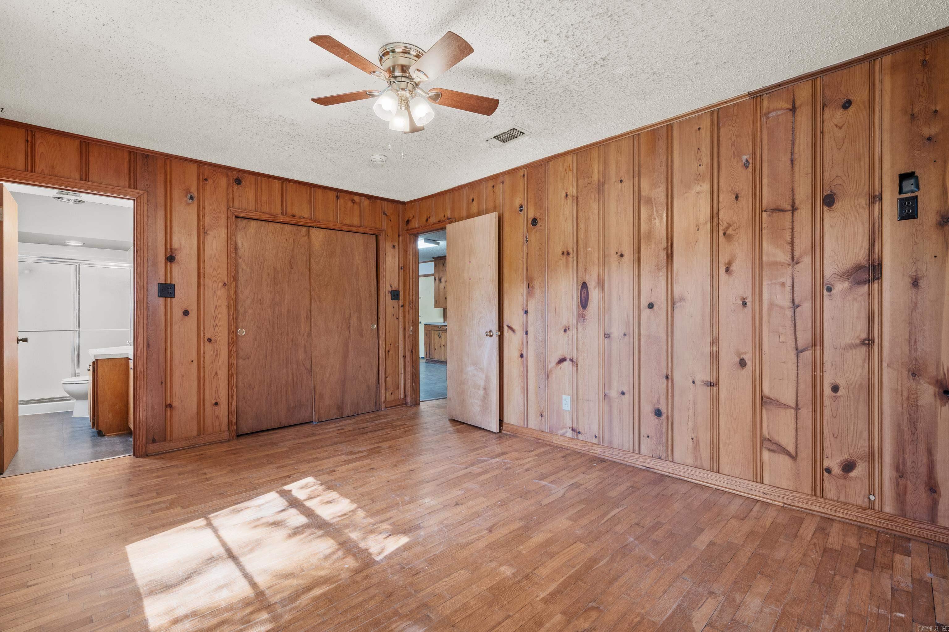 131 Snug Harbor  Hot Springs, AR