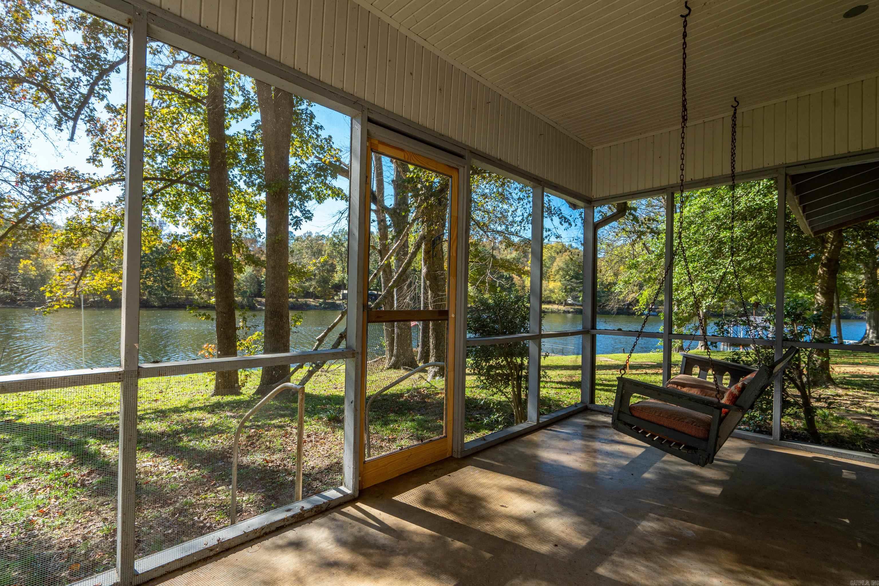 131 Snug Harbor  Hot Springs, AR