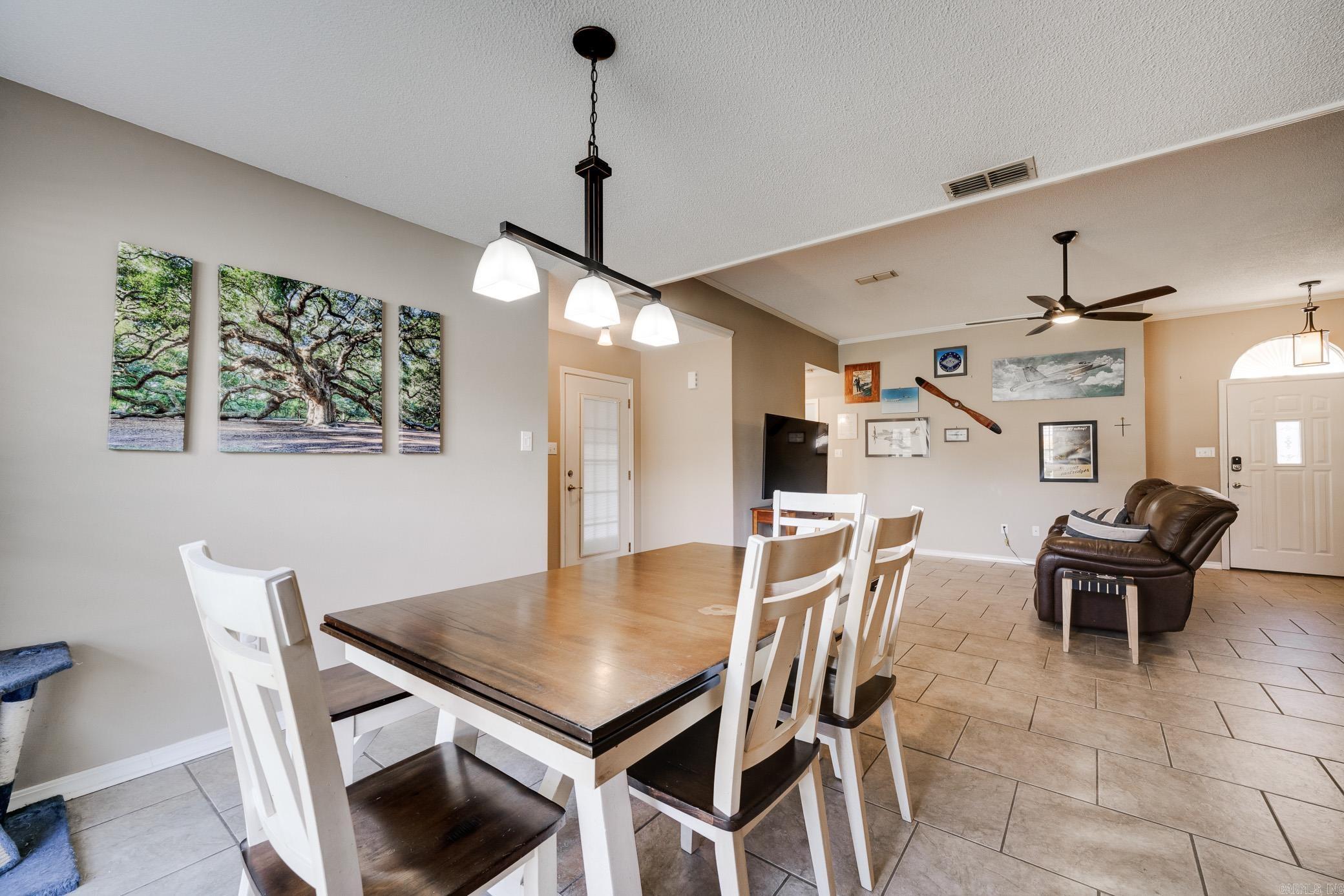 24 Darrell Street Vilonia, AR 72173