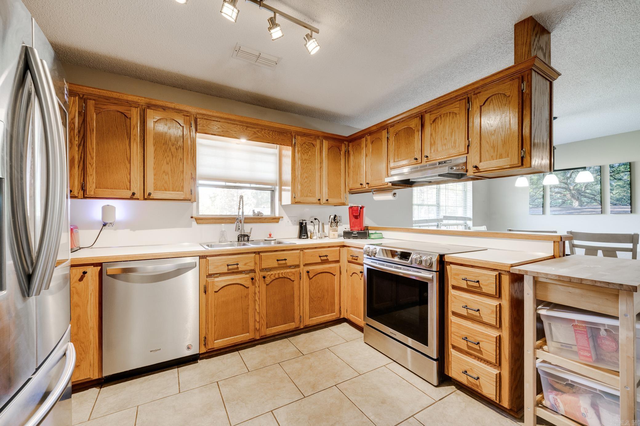 24 Darrell Street Vilonia, AR 72173