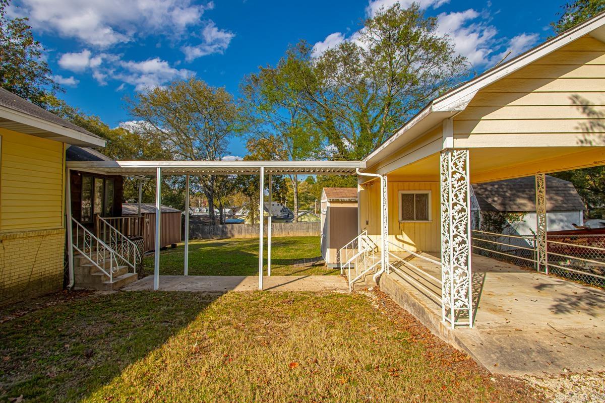 501 W Conway Street Benton, AR 72015