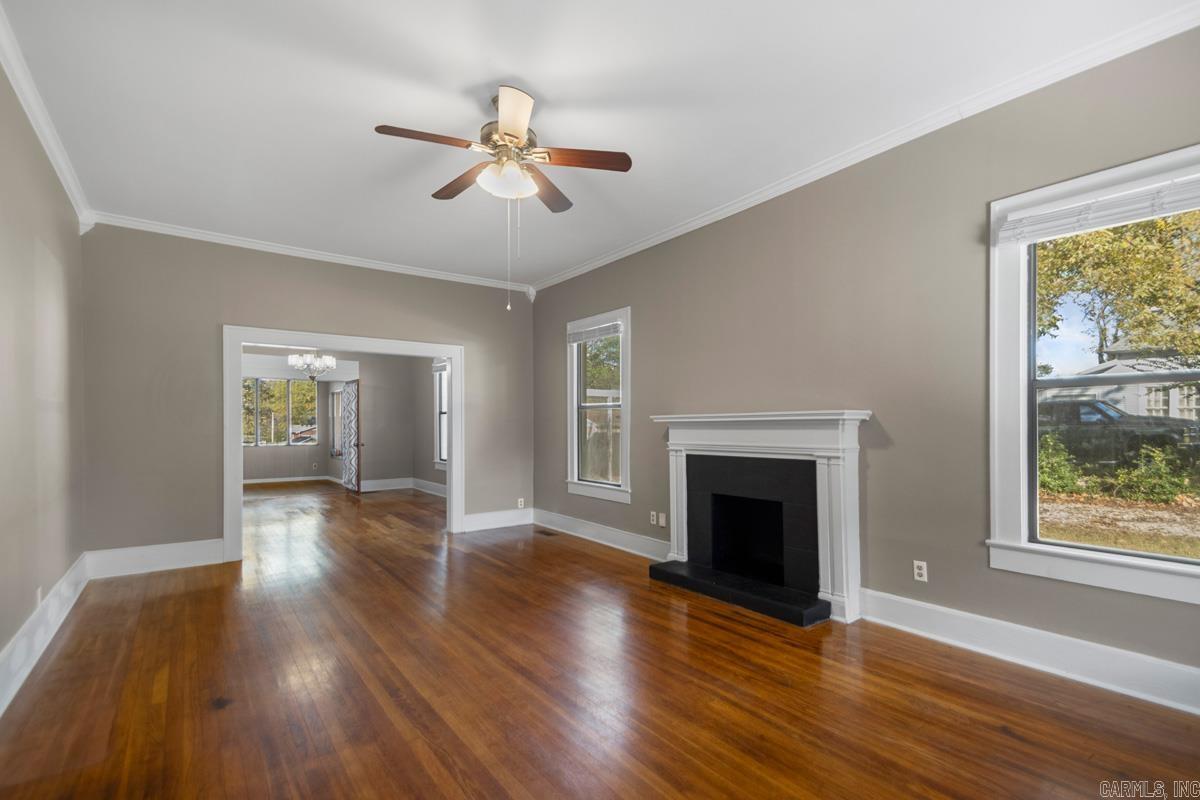 501 W Conway Street Benton, AR 72015