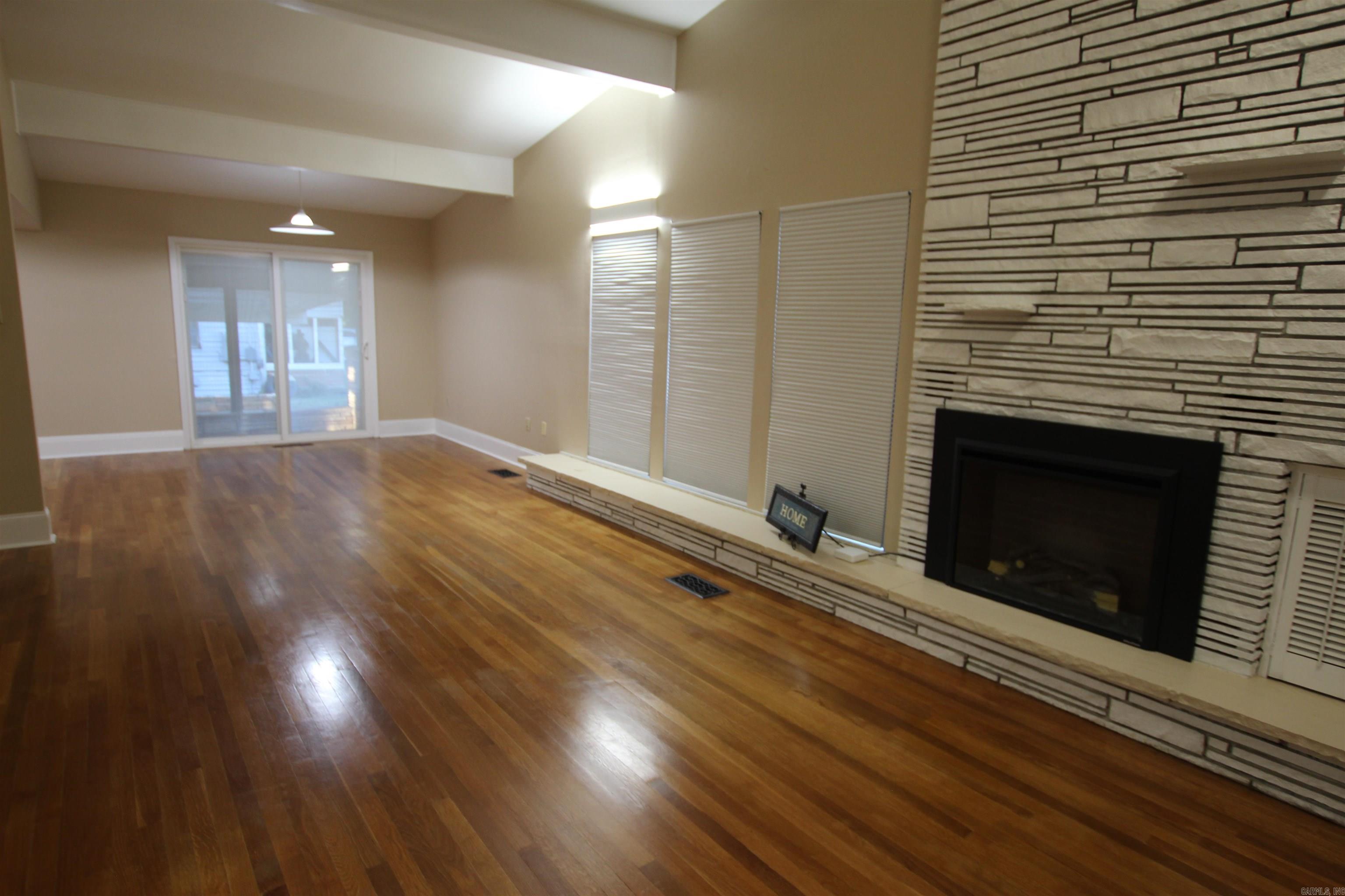 918 S Erie  Russellville, AR